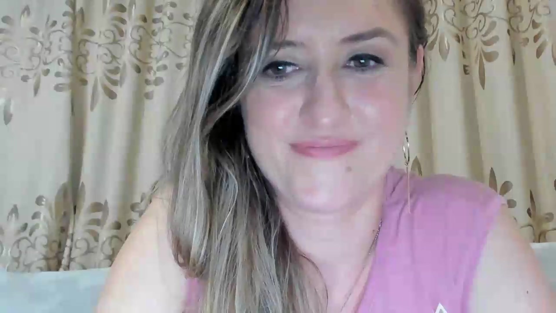 Gallery image thumbnail from BestDream's myfreecams stream on, 07/27/2026, 22:45 image 15 of 20
