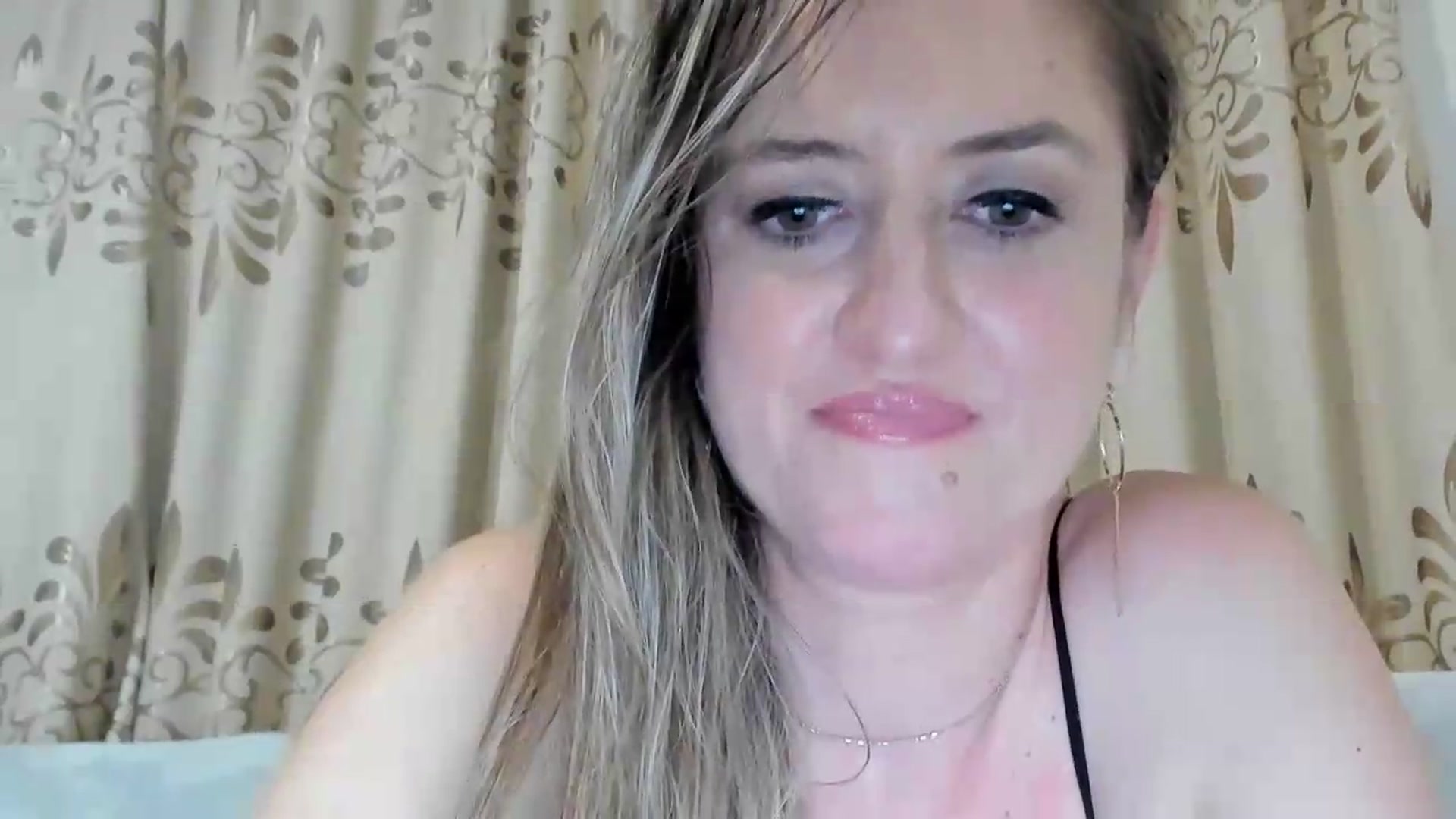 Gallery image thumbnail from BestDream's myfreecams stream on, 07/27/2026, 23:38 image 20 of 20