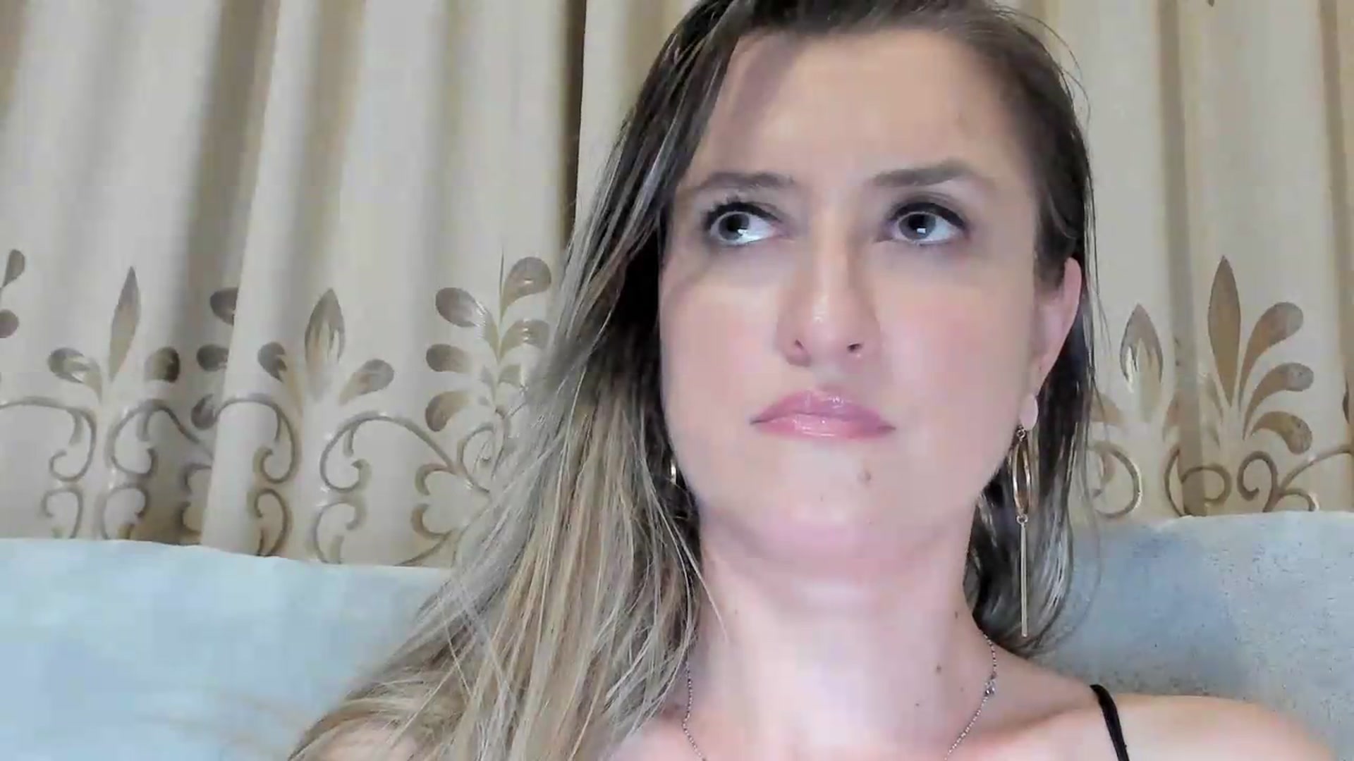 Gallery image thumbnail from BestDream's myfreecams stream on, 07/28/2026, 24:14 image 12 of 20