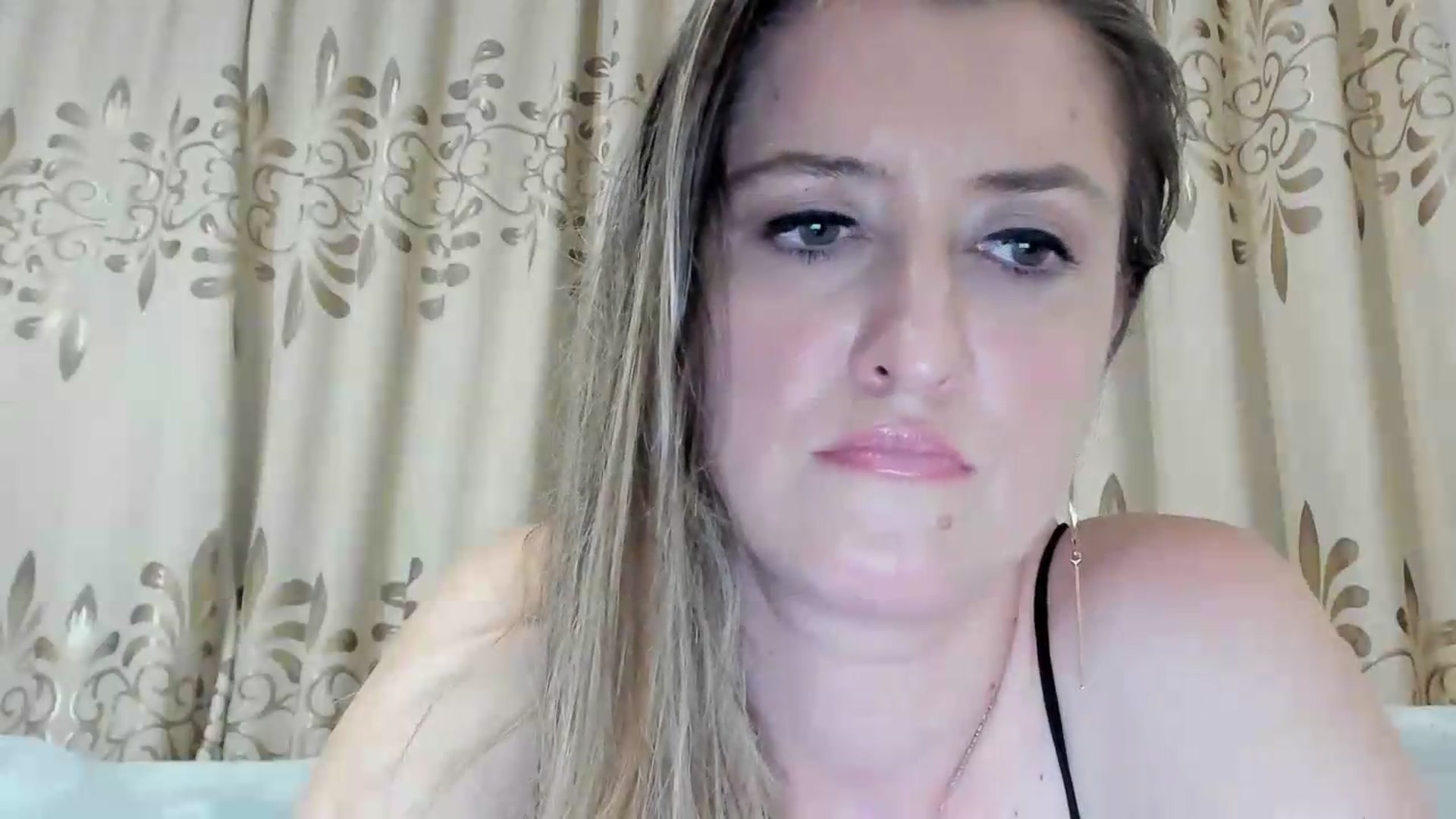 Gallery image thumbnail from BestDream's myfreecams stream on, 07/28/2026, 24:54 image 15 of 20