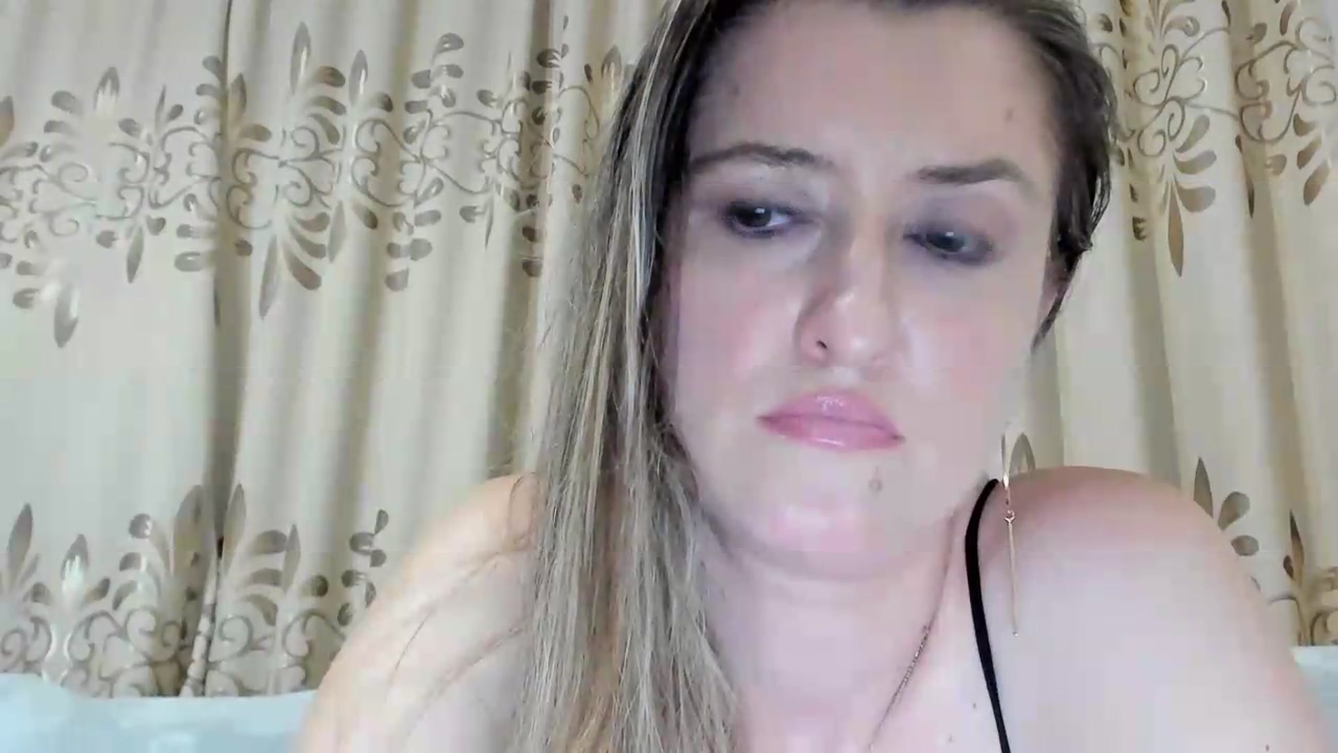 Gallery image thumbnail from BestDream's myfreecams stream on, 07/28/2026, 24:54 image 12 of 20