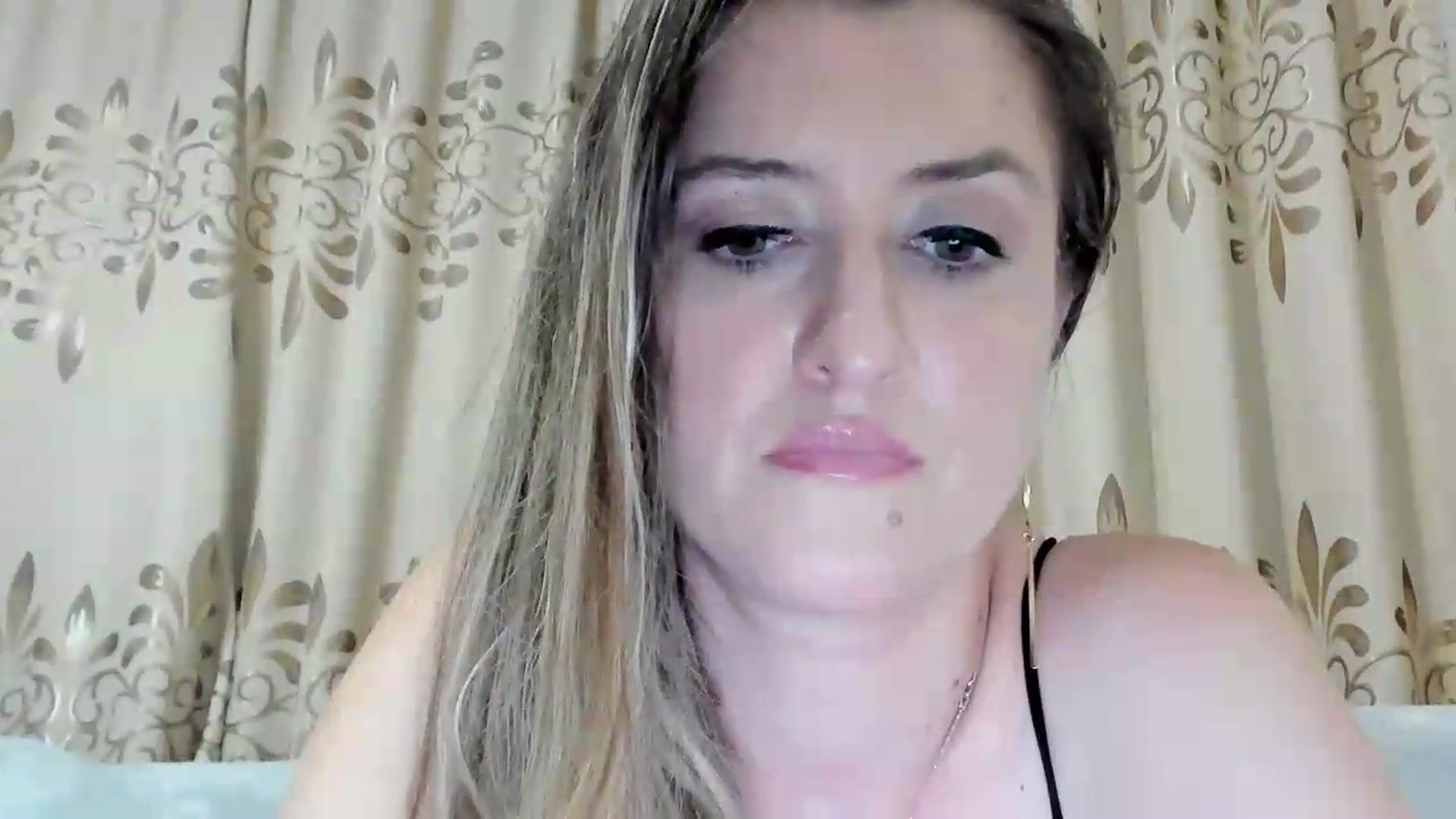 Gallery image thumbnail from BestDream's myfreecams stream on, 07/28/2026, 01:12 image 4 of 20