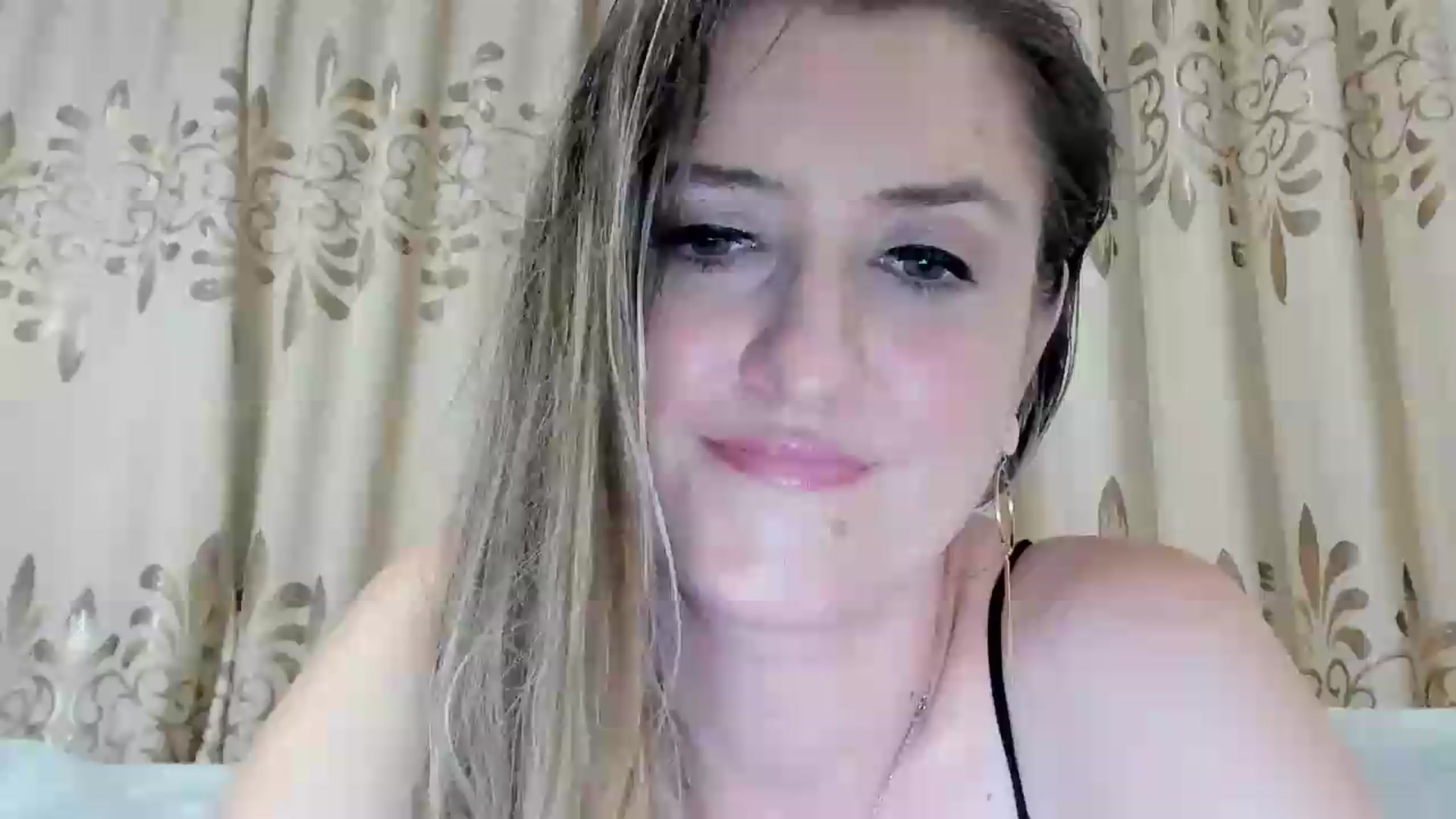 Gallery image thumbnail from BestDream's myfreecams stream on, 07/28/2026, 01:12 image 17 of 20