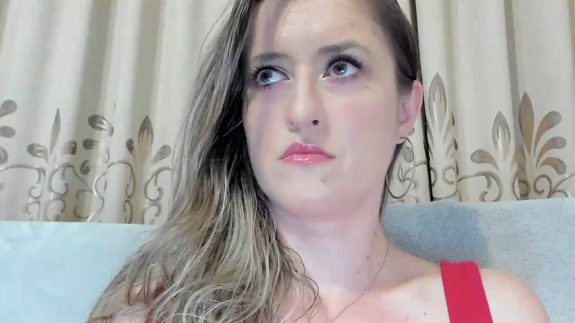 Gallery image thumbnail from BestDream's myfreecams stream on, 07/28/2026, 23:41 image 4 of 20
