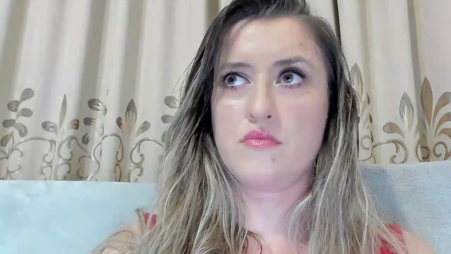Gallery image thumbnail from BestDream's myfreecams stream on, 07/29/2026, 24:27 image 17 of 20