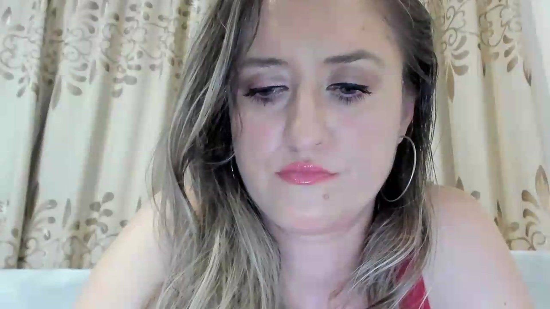 Gallery image thumbnail from BestDream's myfreecams stream on, 07/29/2026, 01:18 image 17 of 20
