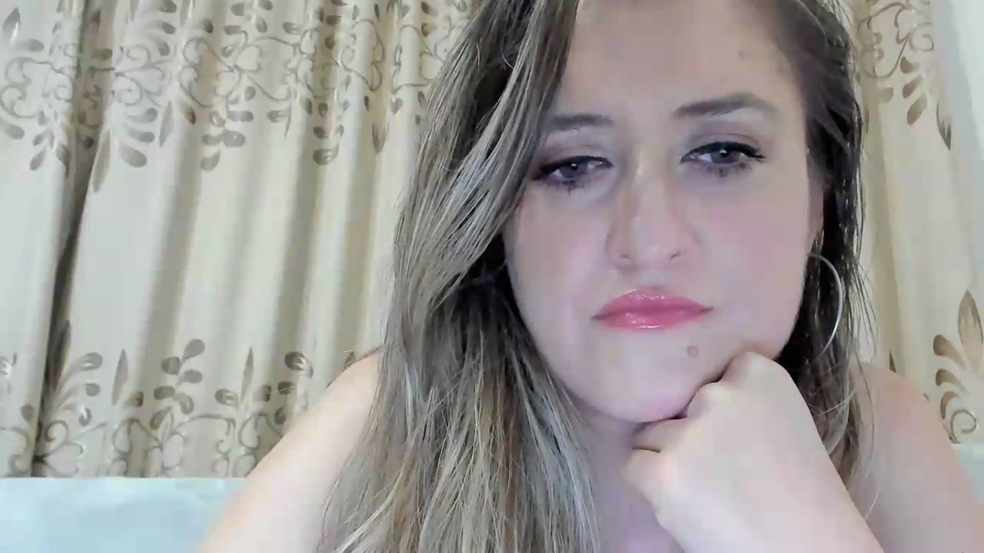 Gallery image thumbnail from BestDream's myfreecams stream on, 07/29/2026, 01:18 image 10 of 20