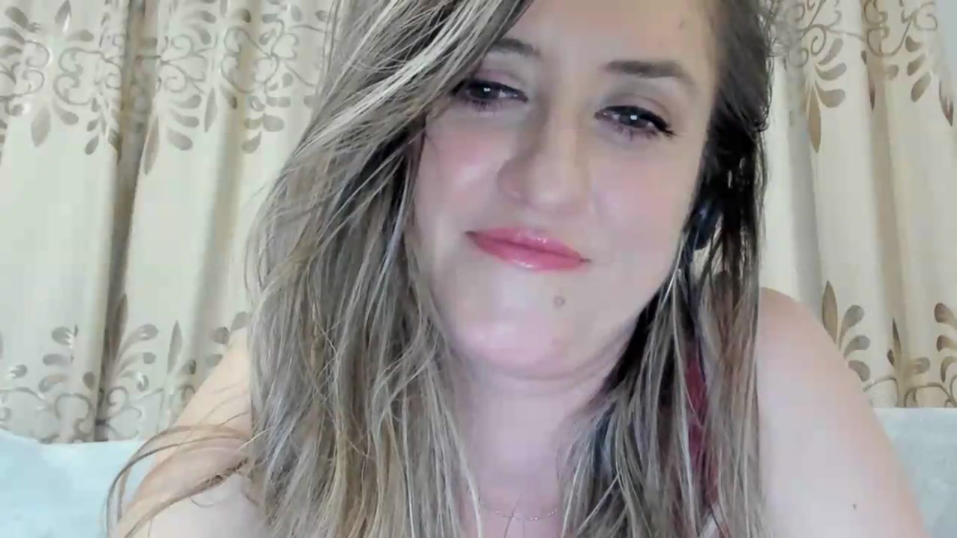Gallery image thumbnail from BestDream's myfreecams stream on, 07/29/2026, 03:20 image 7 of 20