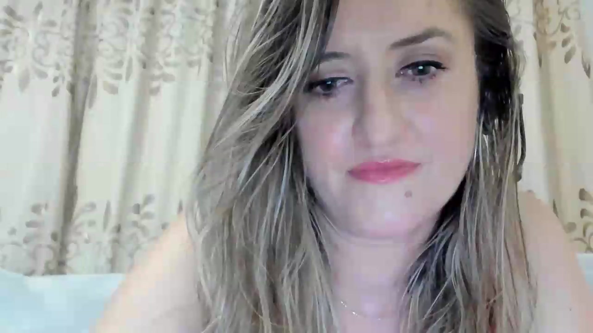 Gallery image thumbnail from BestDream's myfreecams stream on, 07/29/2026, 03:20 image 16 of 20