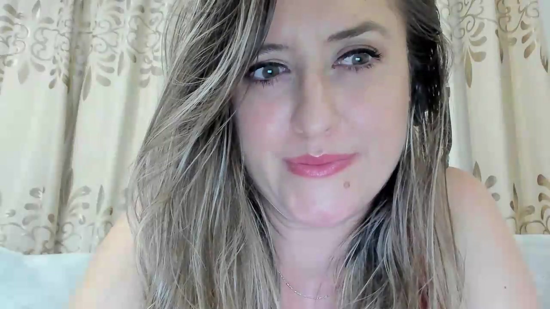 Gallery image thumbnail from BestDream's myfreecams stream on, 07/29/2026, 03:20 image 15 of 20