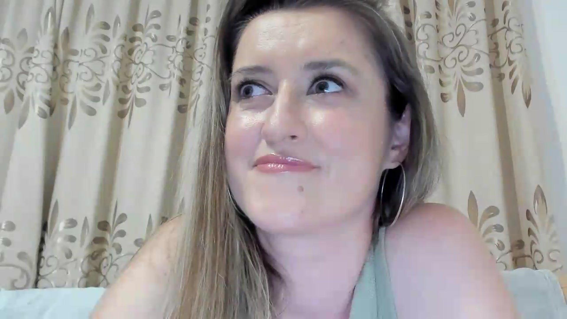 Gallery image thumbnail from BestDream's myfreecams stream on, 07/29/2026, 22:03 image 20 of 20