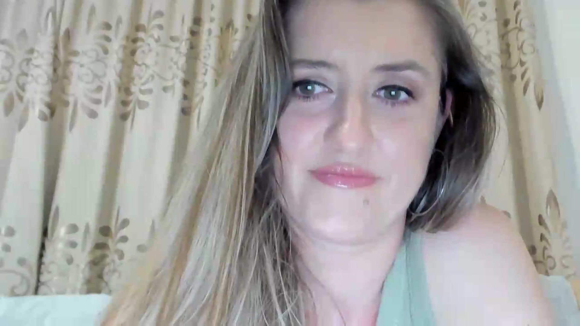 Gallery image thumbnail from BestDream's myfreecams stream on, 07/29/2026, 22:03 image 4 of 20
