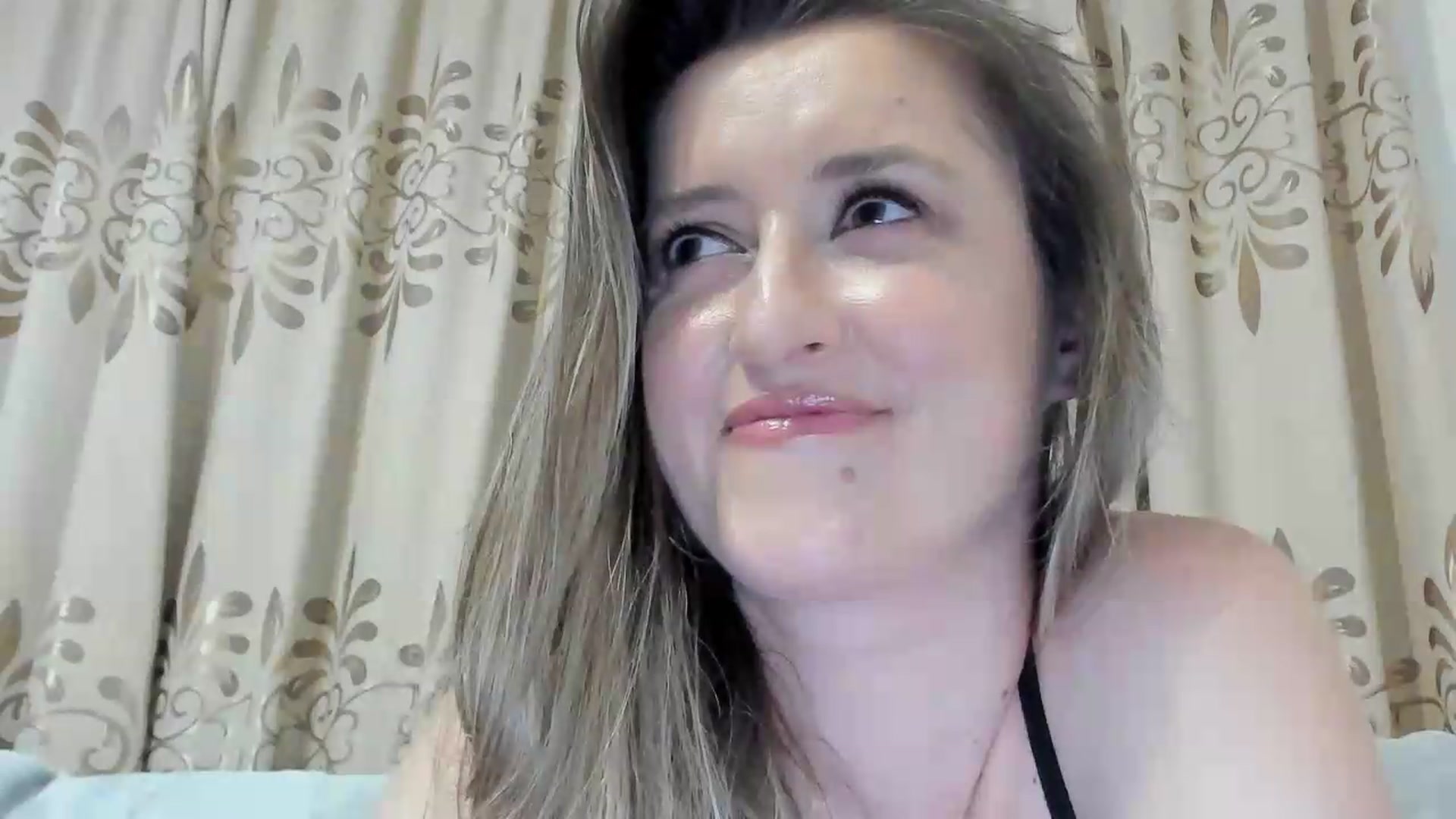 Gallery image thumbnail from BestDream's myfreecams stream on, 07/29/2026, 23:28 image 20 of 20