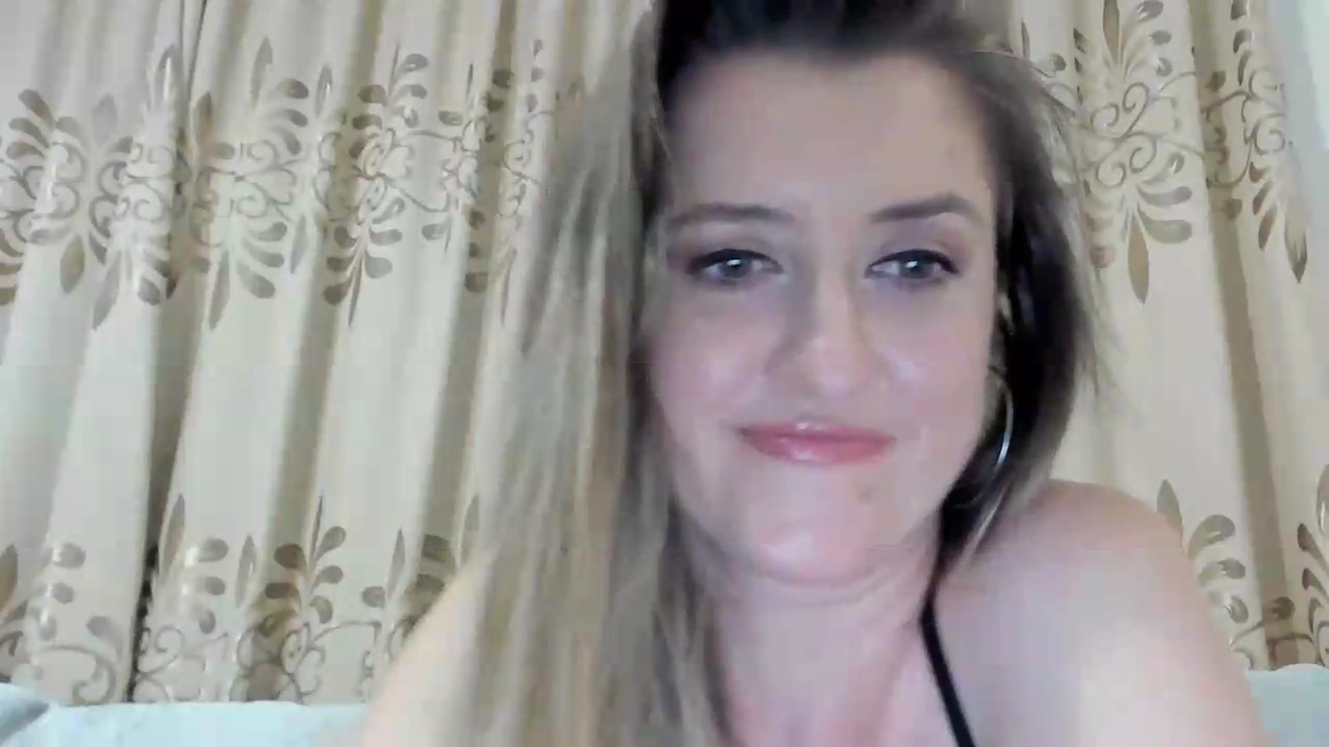 Gallery image thumbnail from BestDream's myfreecams stream on, 07/29/2026, 23:28 image 19 of 20