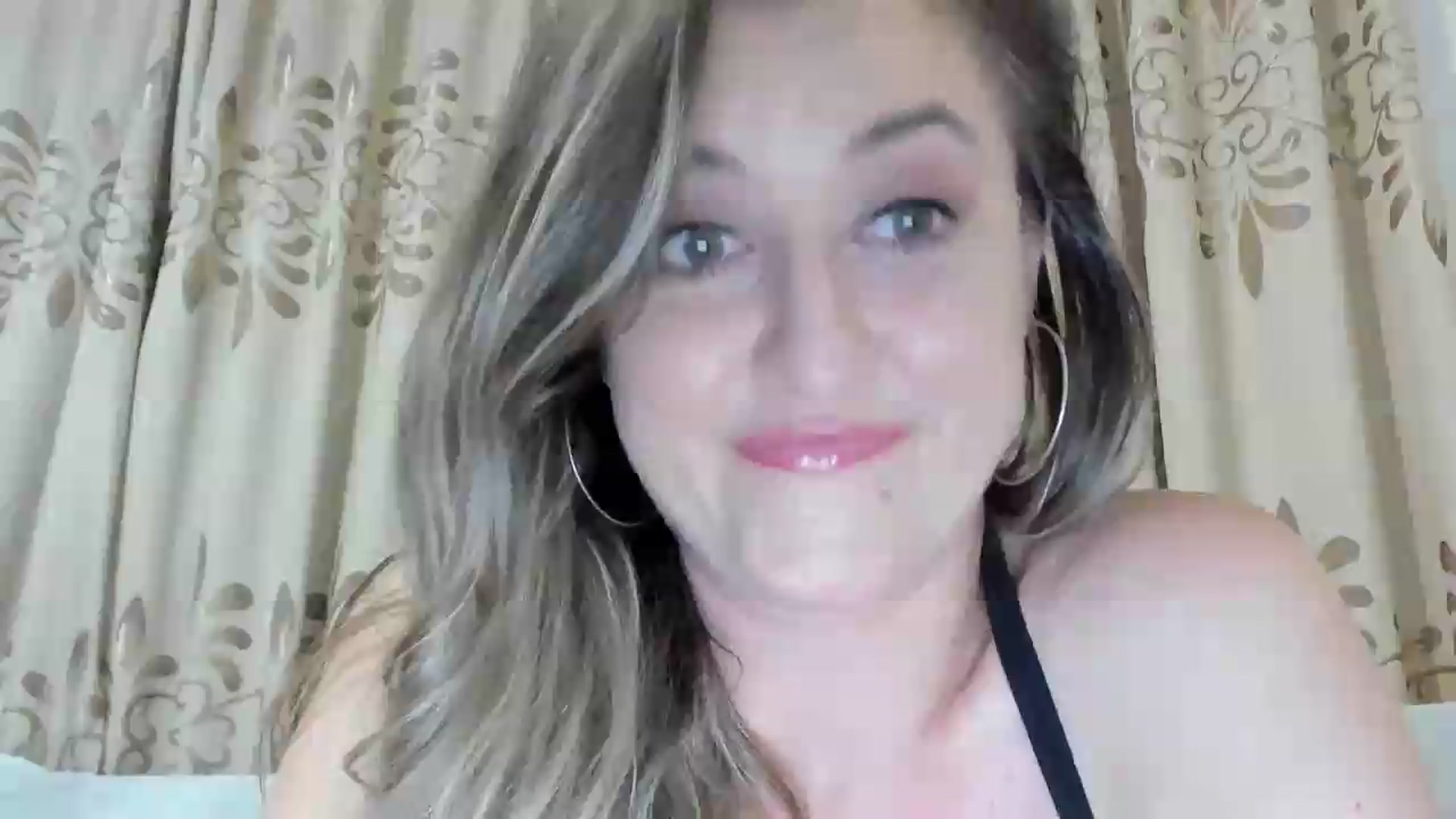Gallery image thumbnail from BestDream's myfreecams stream on, 07/30/2026, 22:39 image 6 of 20