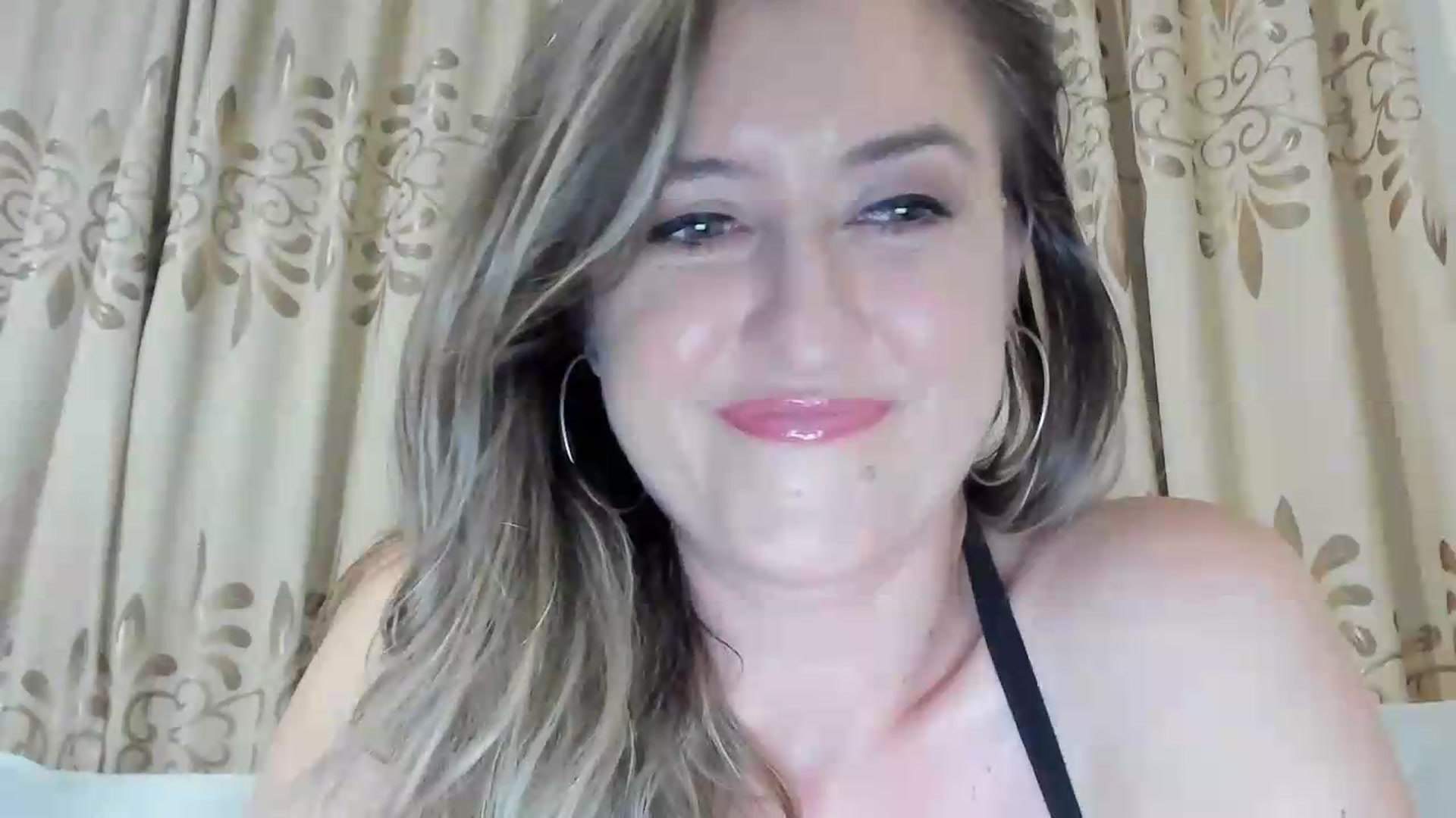 Gallery image thumbnail from BestDream's myfreecams stream on, 07/30/2026, 22:39 image 4 of 20