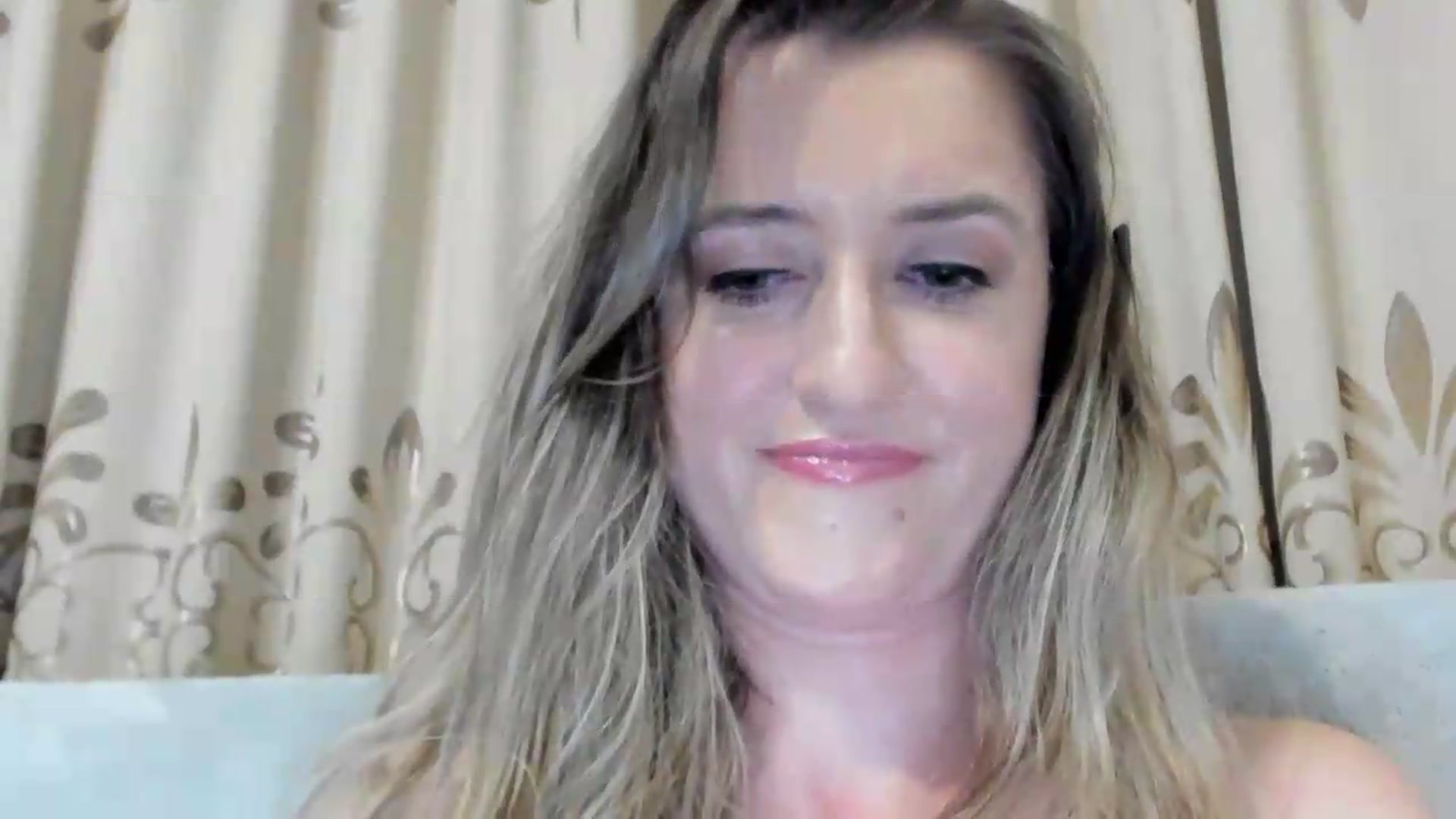 Gallery image thumbnail from BestDream's myfreecams stream on, 07/31/2026, 24:31 image 13 of 20