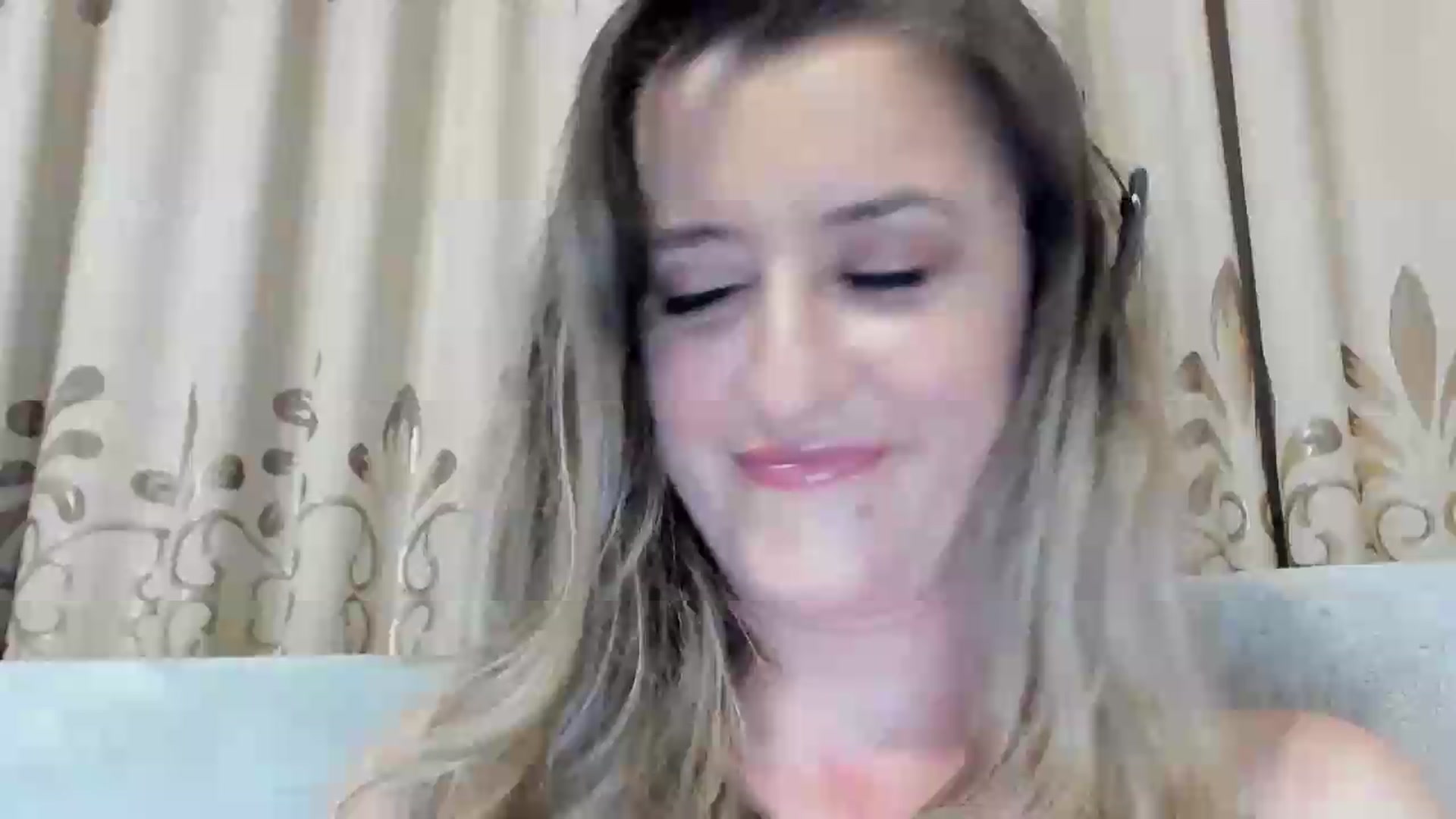Gallery image thumbnail from BestDream's myfreecams stream on, 07/31/2026, 24:31 image 12 of 20
