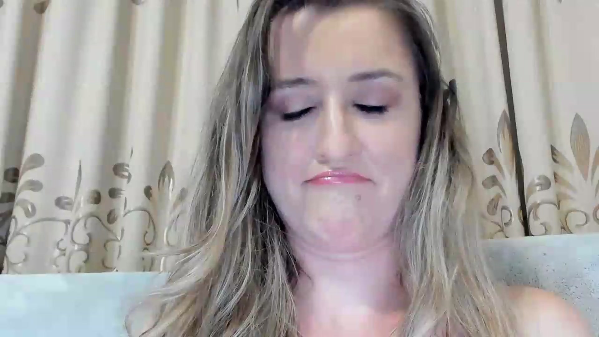 Gallery image thumbnail from BestDream's myfreecams stream on, 07/31/2026, 24:31 image 8 of 20