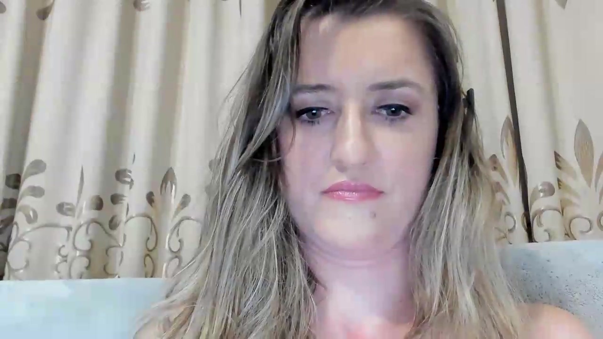 Gallery image thumbnail from BestDream's myfreecams stream on, 07/31/2026, 24:31 image 15 of 20