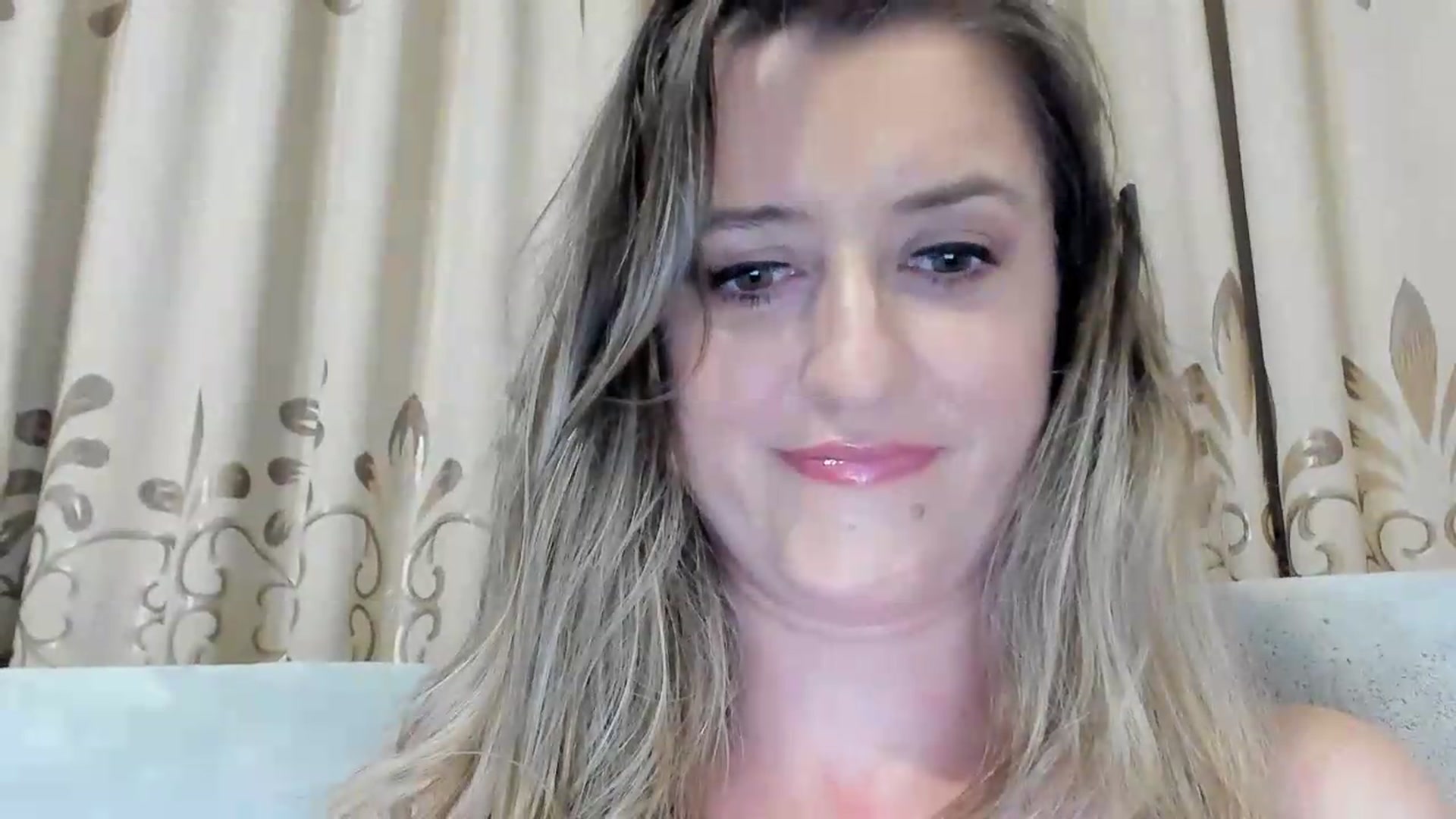 Gallery image thumbnail from BestDream's myfreecams stream on, 07/31/2026, 24:31 image 16 of 20