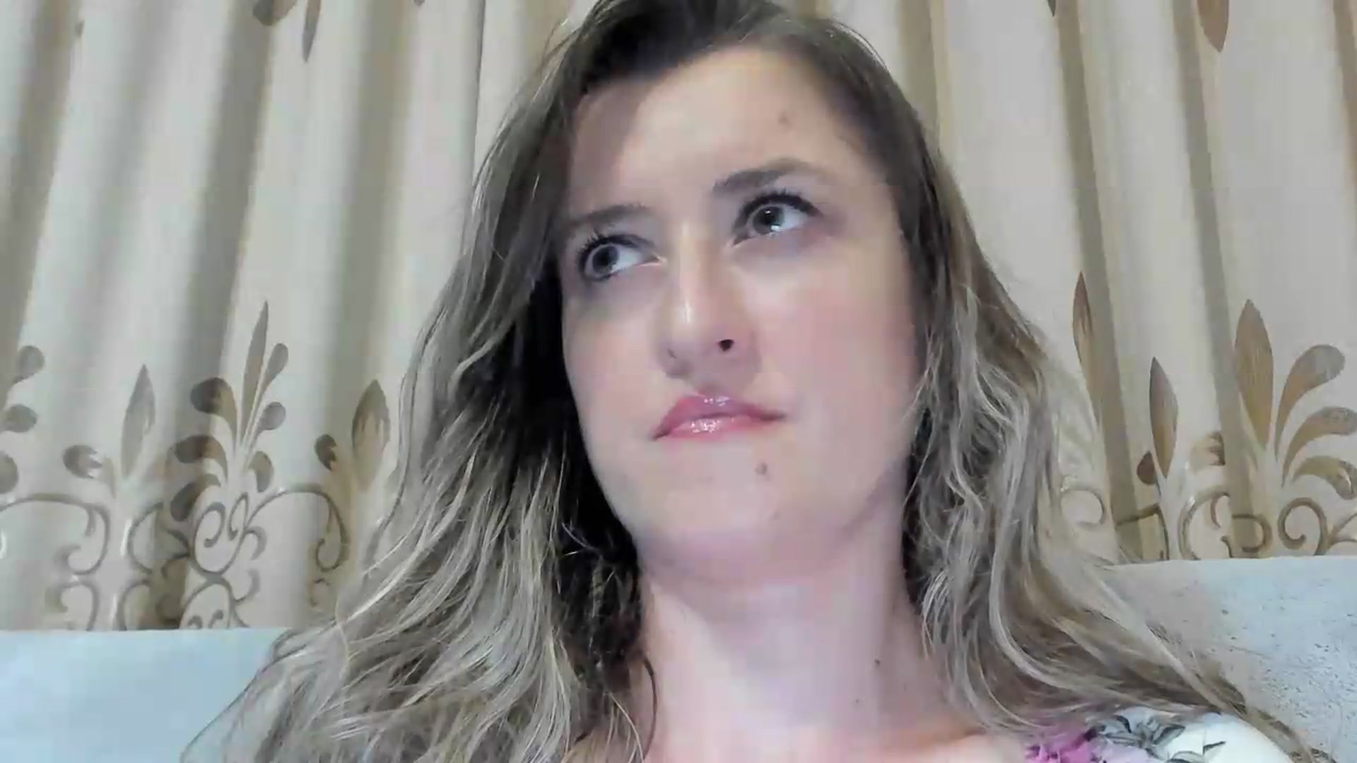 Gallery image thumbnail from BestDream's myfreecams stream on, 07/31/2026, 21:45 image 5 of 20