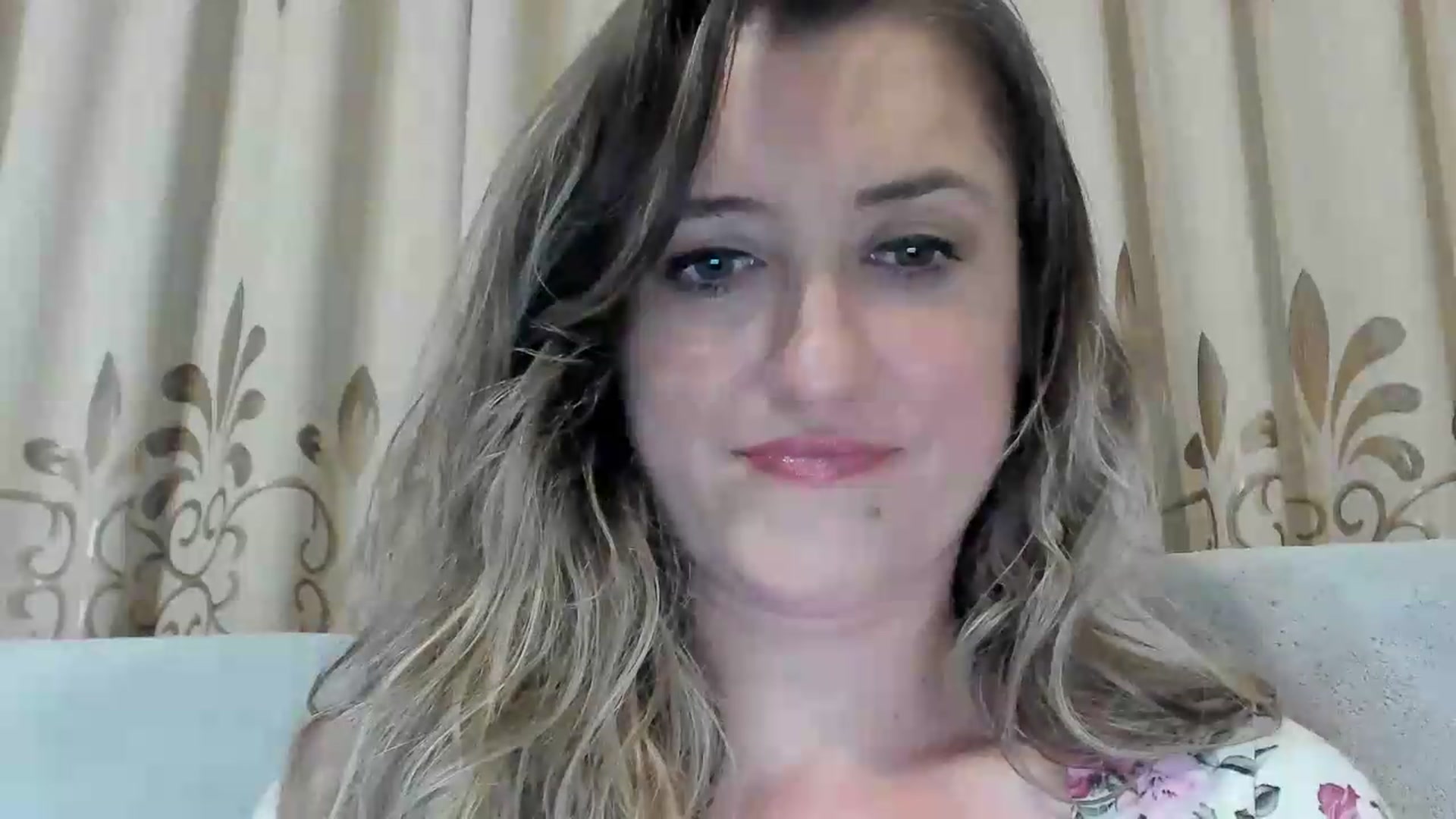 Gallery image thumbnail from BestDream's myfreecams stream on, 07/31/2026, 21:45 image 17 of 20