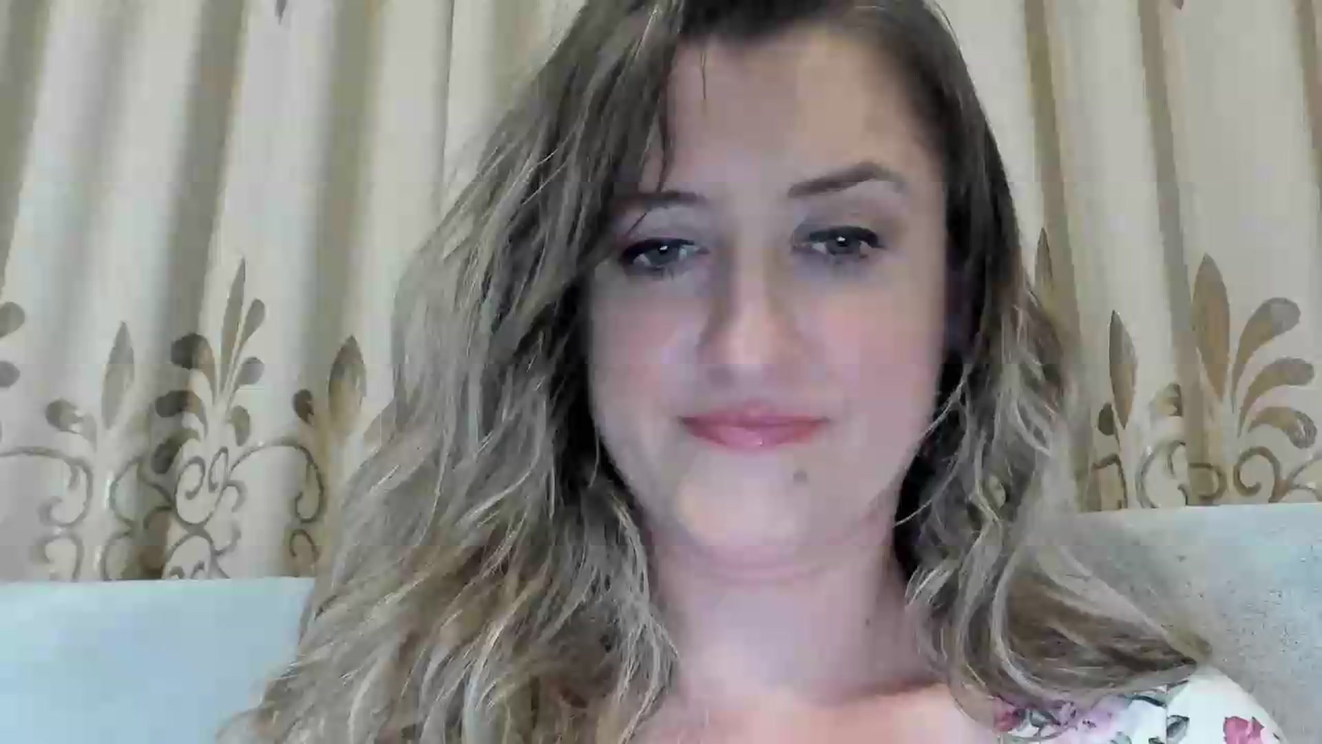 Gallery image thumbnail from BestDream's myfreecams stream on, 07/31/2026, 21:45 image 14 of 20