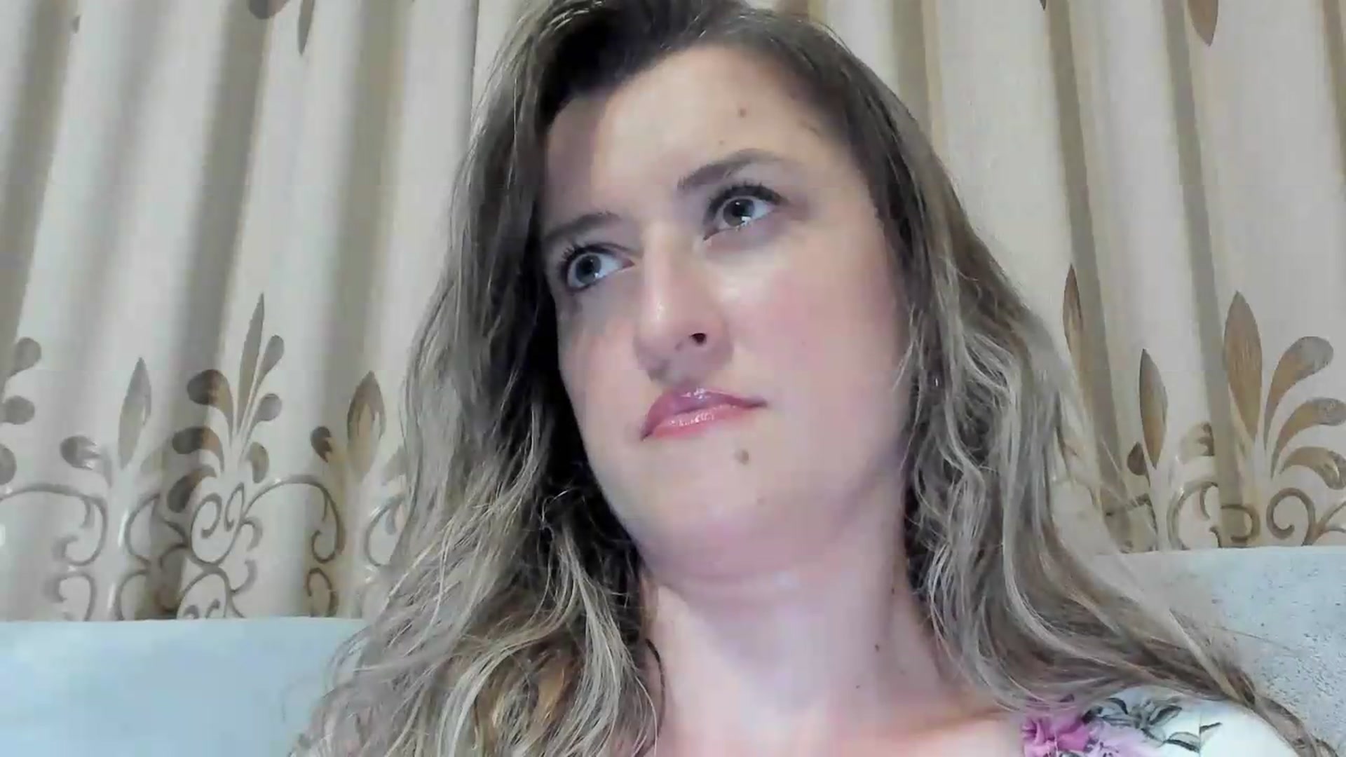 Gallery image thumbnail from BestDream's myfreecams stream on, 07/31/2026, 21:45 image 4 of 20
