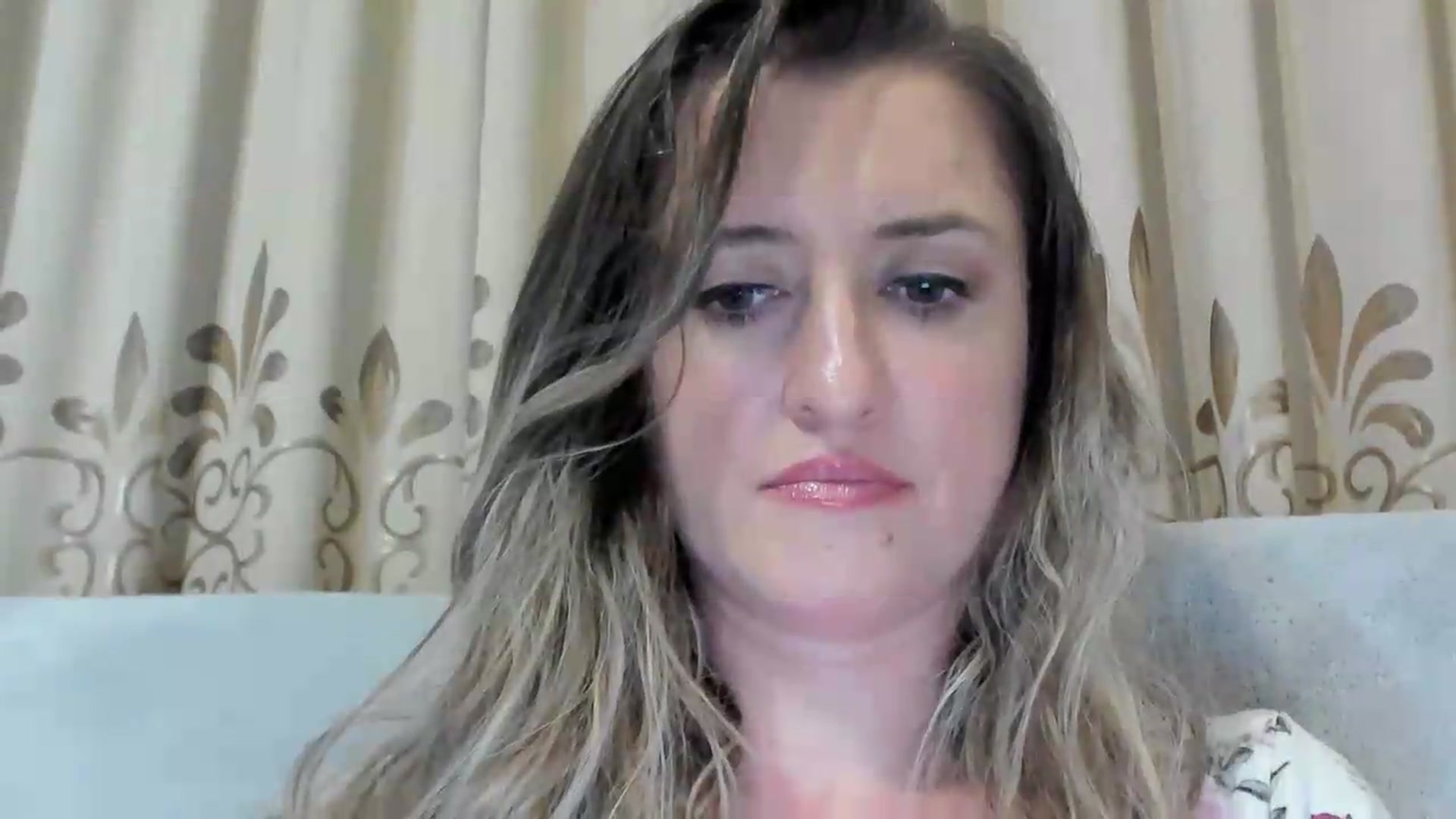 Gallery image thumbnail from BestDream's myfreecams stream on, 07/31/2026, 22:31 image 16 of 20