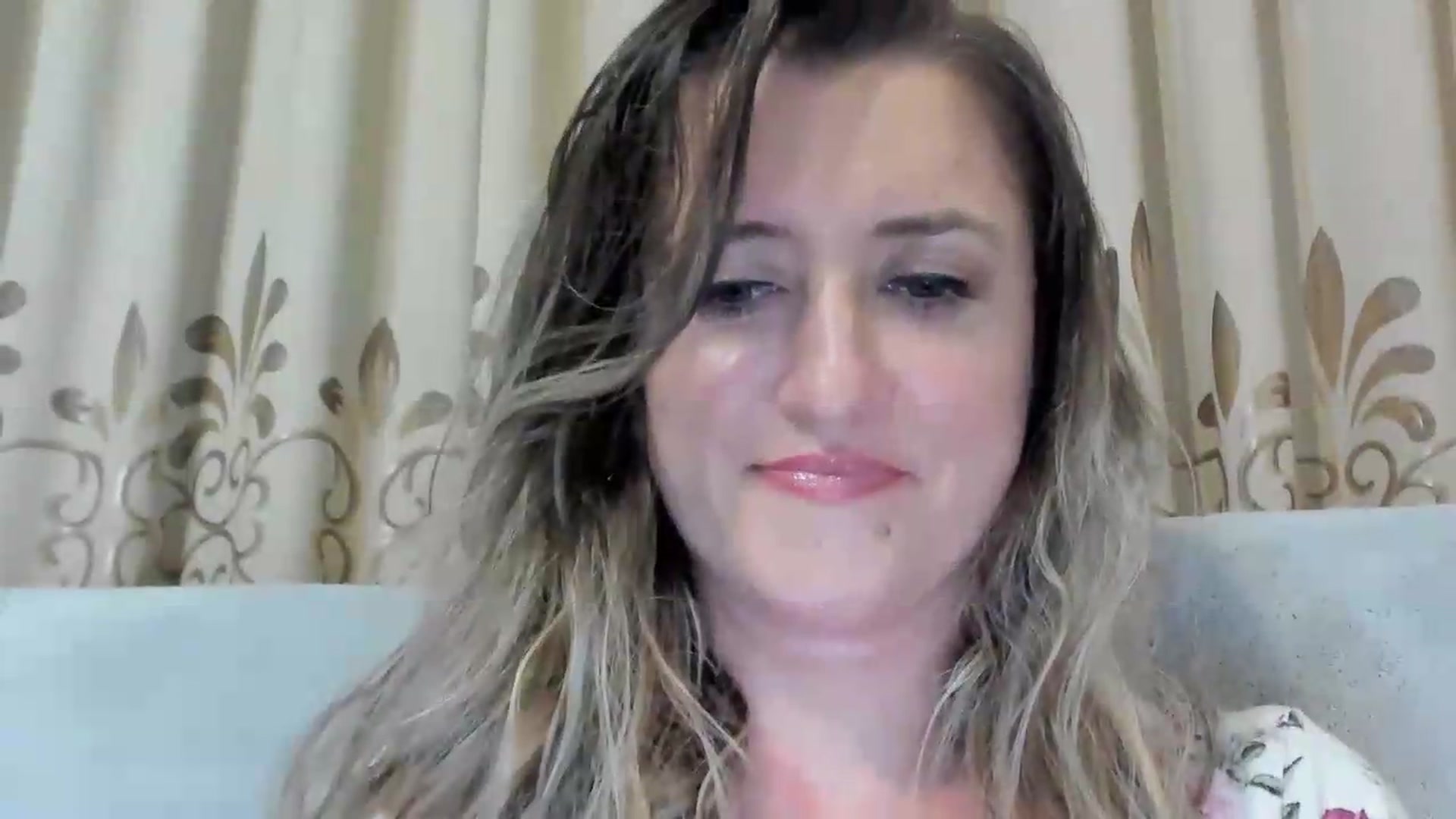 Gallery image thumbnail from BestDream's myfreecams stream on, 07/31/2026, 22:31 image 15 of 20