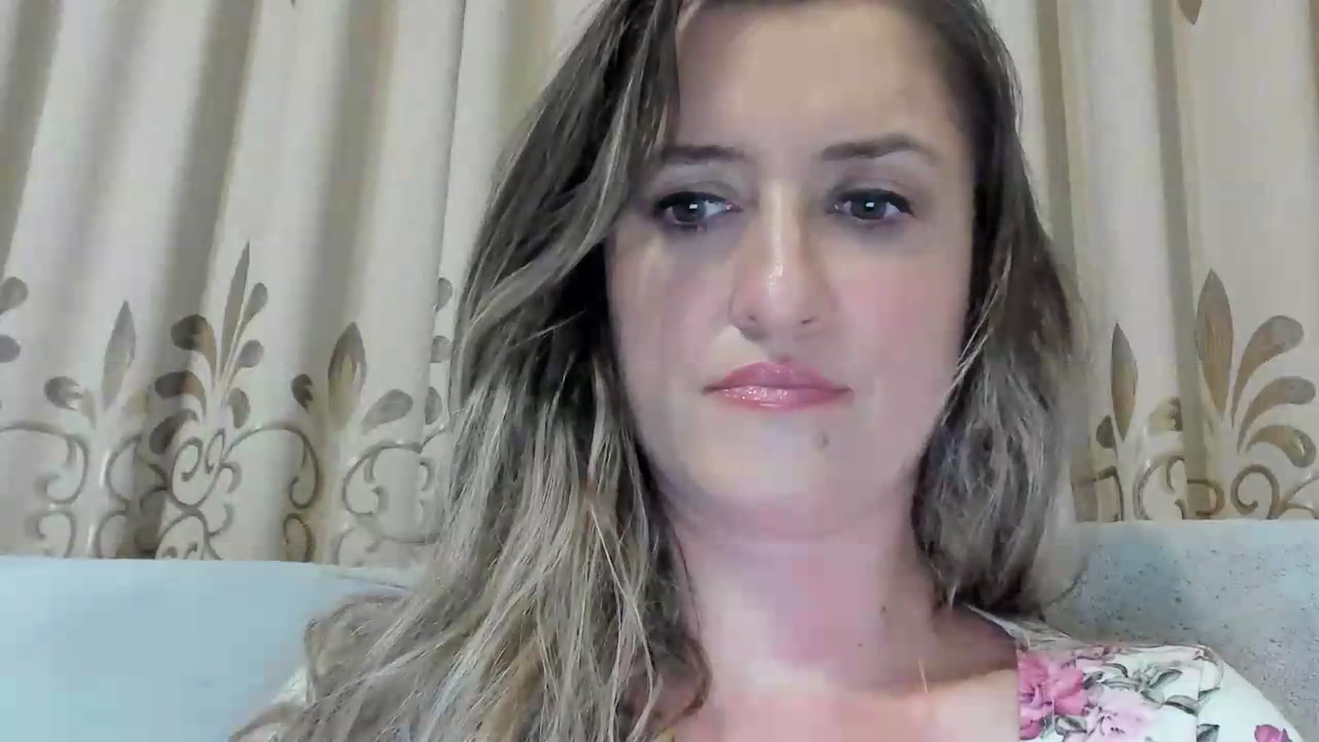 Gallery image thumbnail from BestDream's myfreecams stream on, 07/31/2026, 23:35 image 15 of 20
