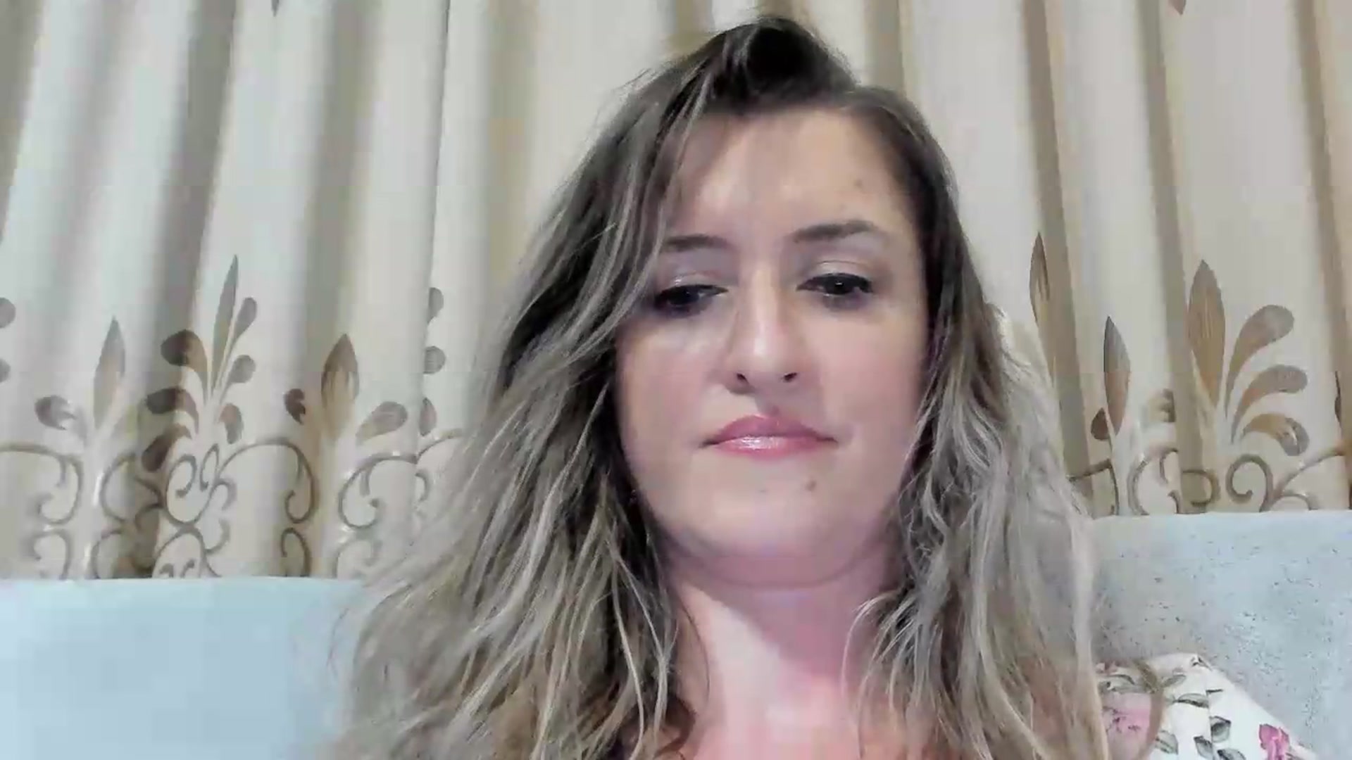 Gallery image thumbnail from BestDream's myfreecams stream on, 07/31/2026, 23:35 image 13 of 20