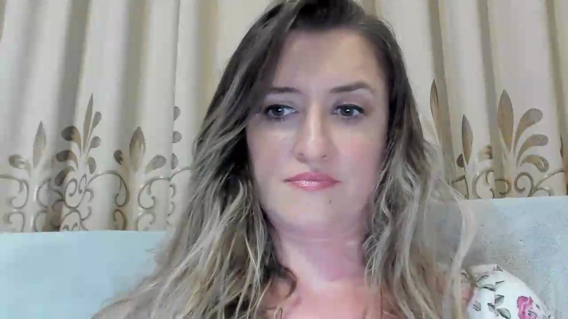 Gallery image thumbnail from BestDream's myfreecams stream on, 07/31/2026, 23:35 image 10 of 20