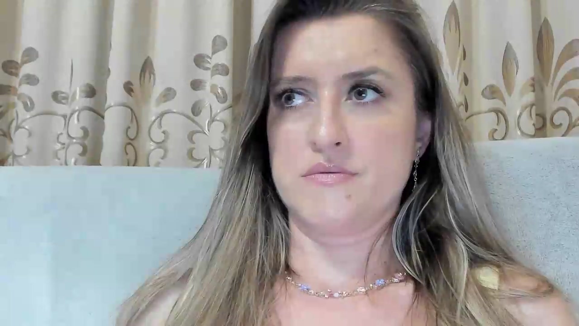 Gallery image thumbnail from BestDream's myfreecams stream on, 08/01/2026, 22:40 image 19 of 20