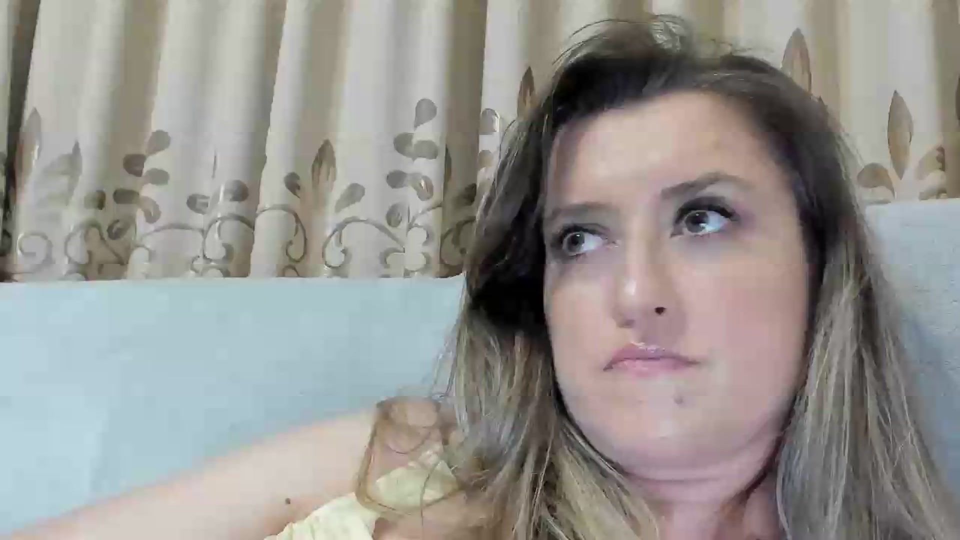 Gallery image thumbnail from BestDream's myfreecams stream on, 08/01/2026, 23:14 image 20 of 20