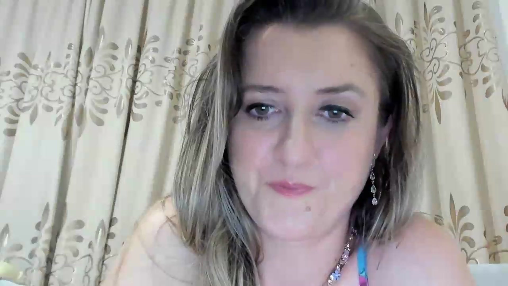 Gallery image thumbnail from BestDream's myfreecams stream on, 08/02/2026, 21:09 image 12 of 20