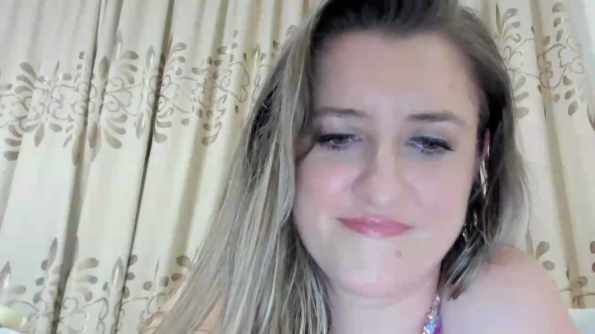Gallery image thumbnail from BestDream's myfreecams stream on, 08/02/2026, 21:46 image 2 of 20