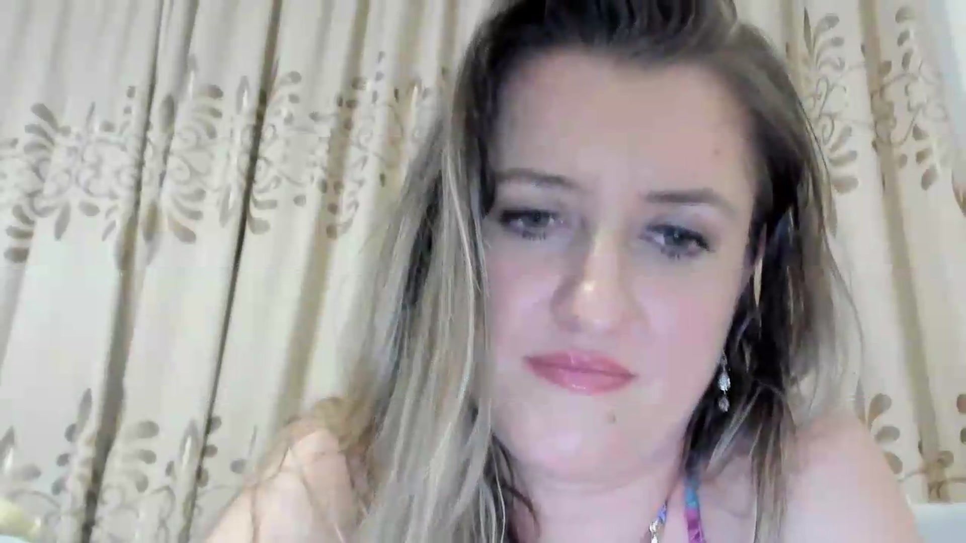 Gallery image thumbnail from BestDream's myfreecams stream on, 08/02/2026, 21:46 image 13 of 20