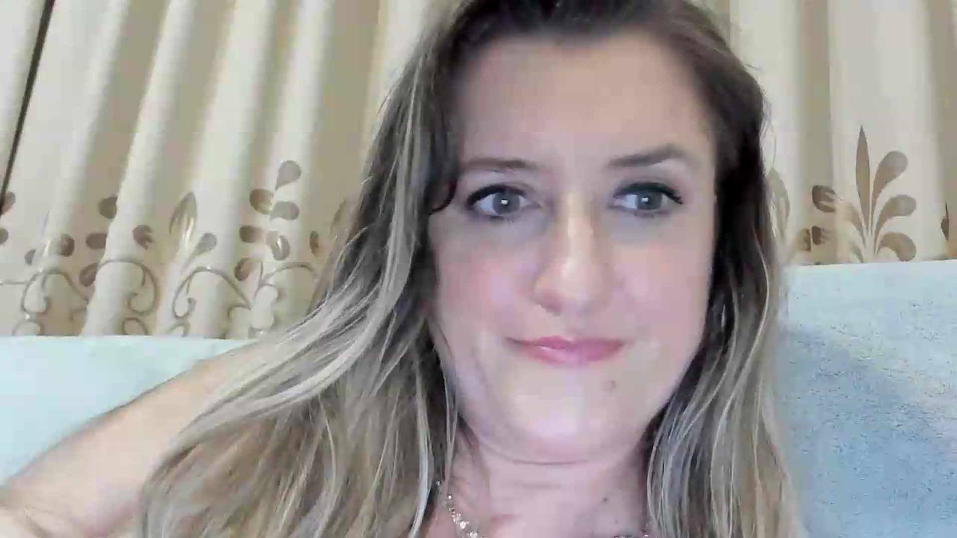 Gallery image thumbnail from BestDream's myfreecams stream on, 08/02/2026, 23:15 image 18 of 20