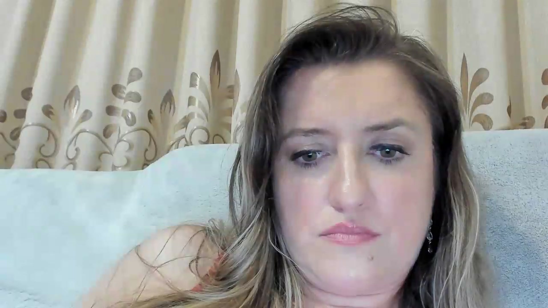 Gallery image thumbnail from BestDream's myfreecams stream on, 08/02/2026, 23:43 image 4 of 20