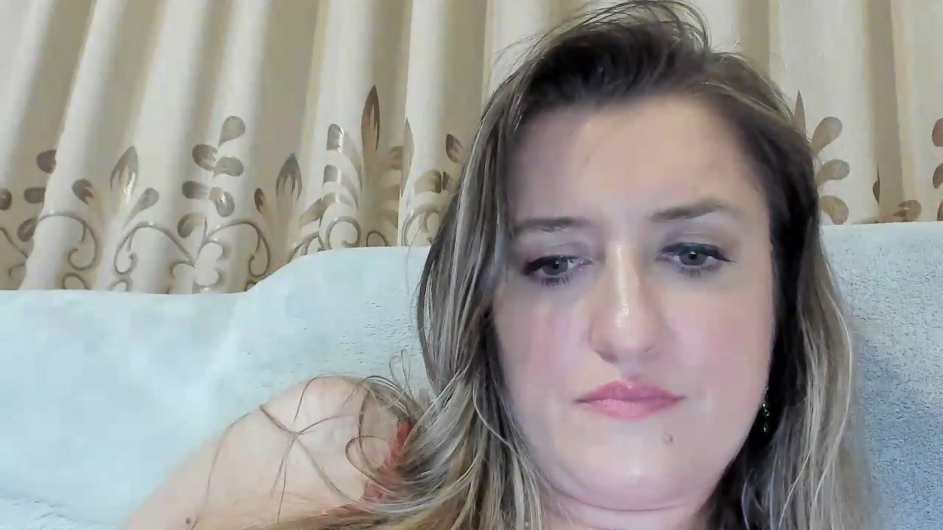 Gallery image thumbnail from BestDream's myfreecams stream on, 08/02/2026, 23:43 image 2 of 20