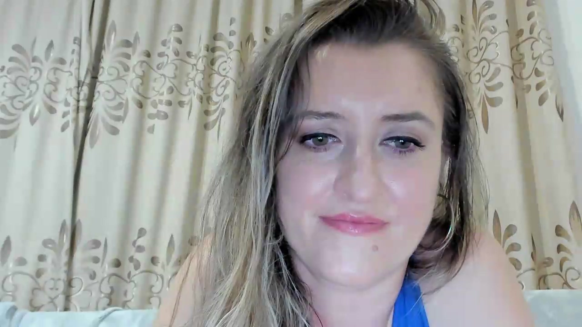 Gallery image thumbnail from BestDream's myfreecams stream on, 08/03/2026, 20:16 image 10 of 20