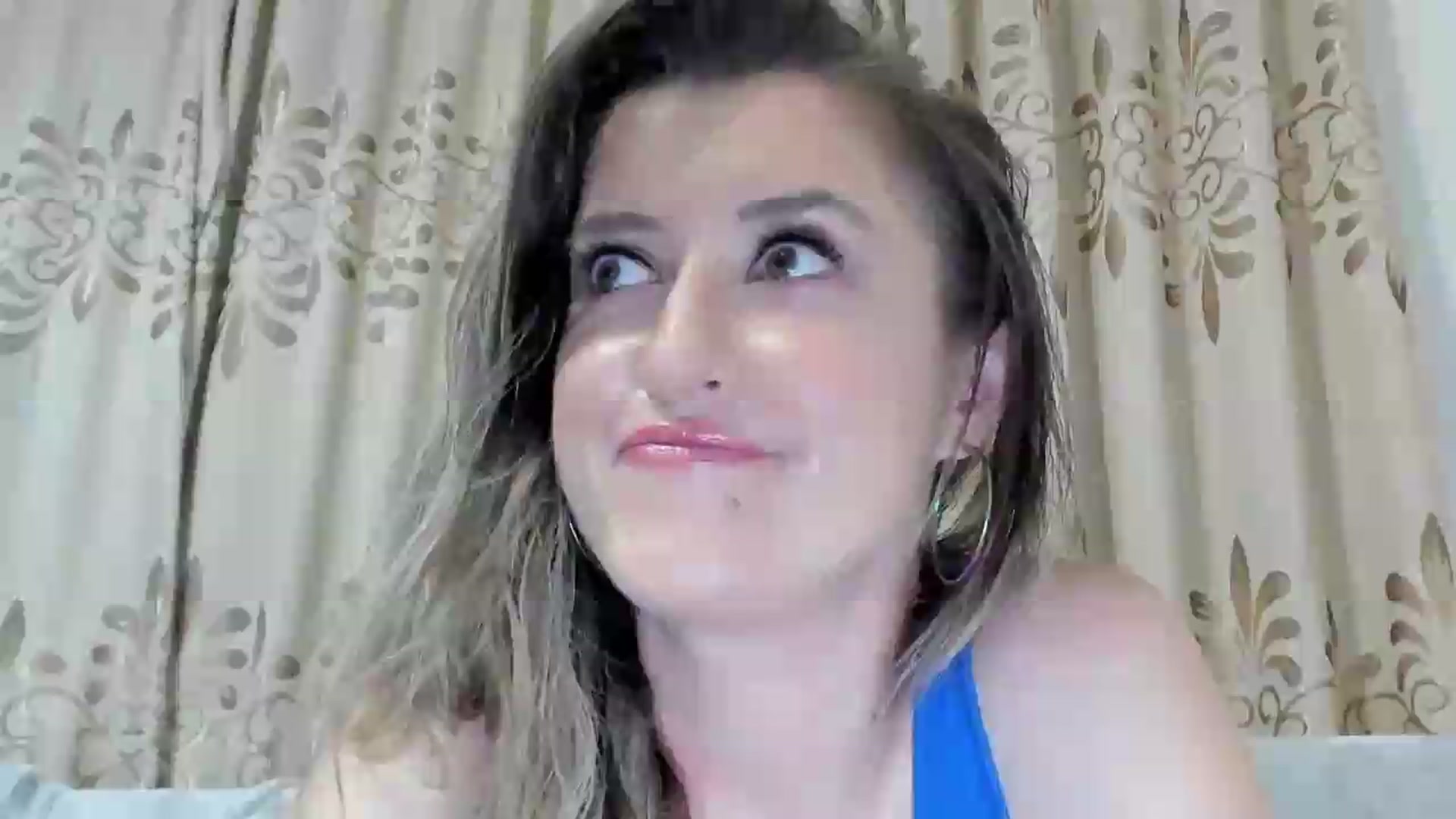 Gallery image thumbnail from BestDream's myfreecams stream on, 08/03/2026, 20:16 image 3 of 20