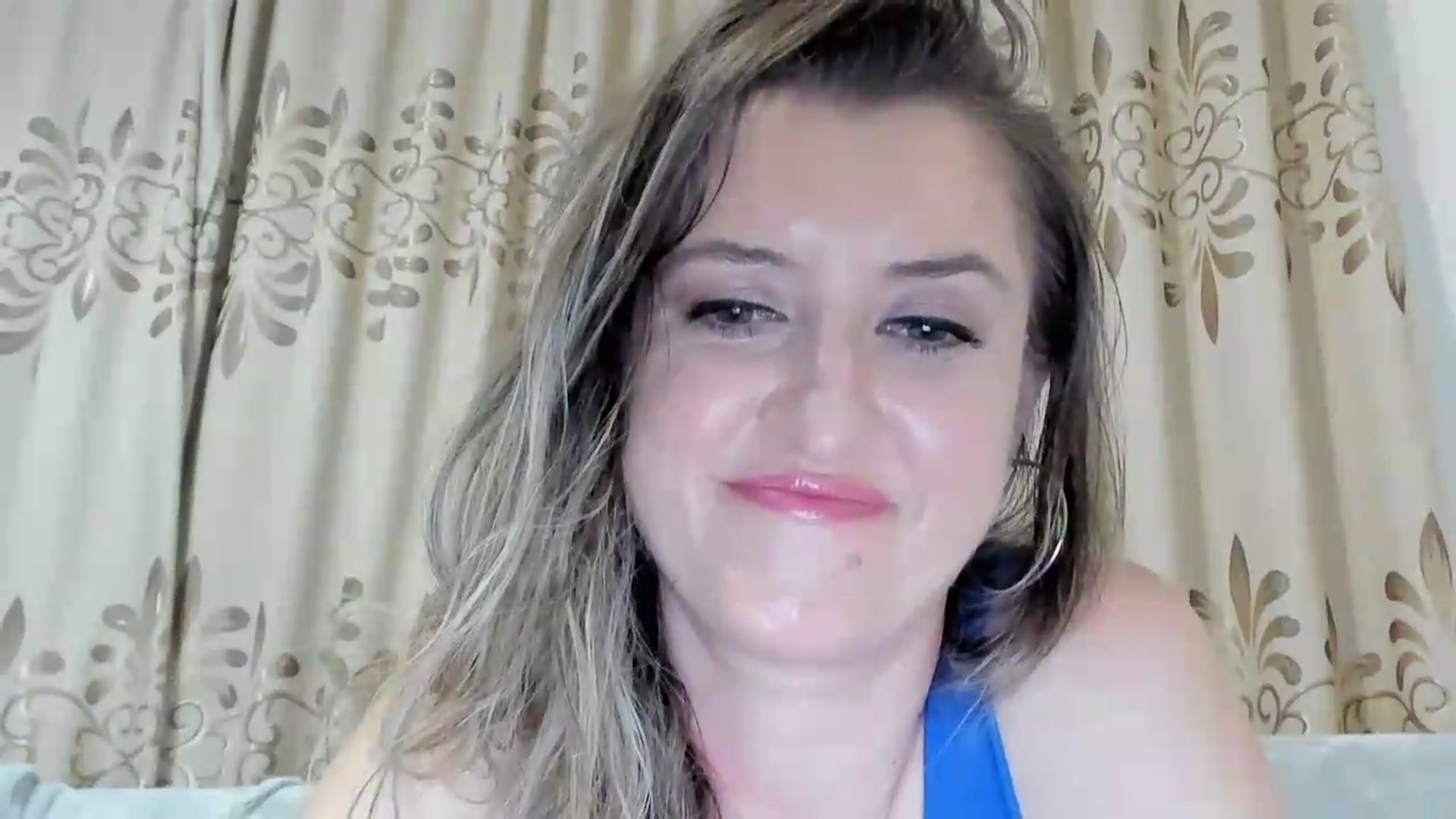 Gallery image thumbnail from BestDream's myfreecams stream on, 08/03/2026, 20:16 image 4 of 20