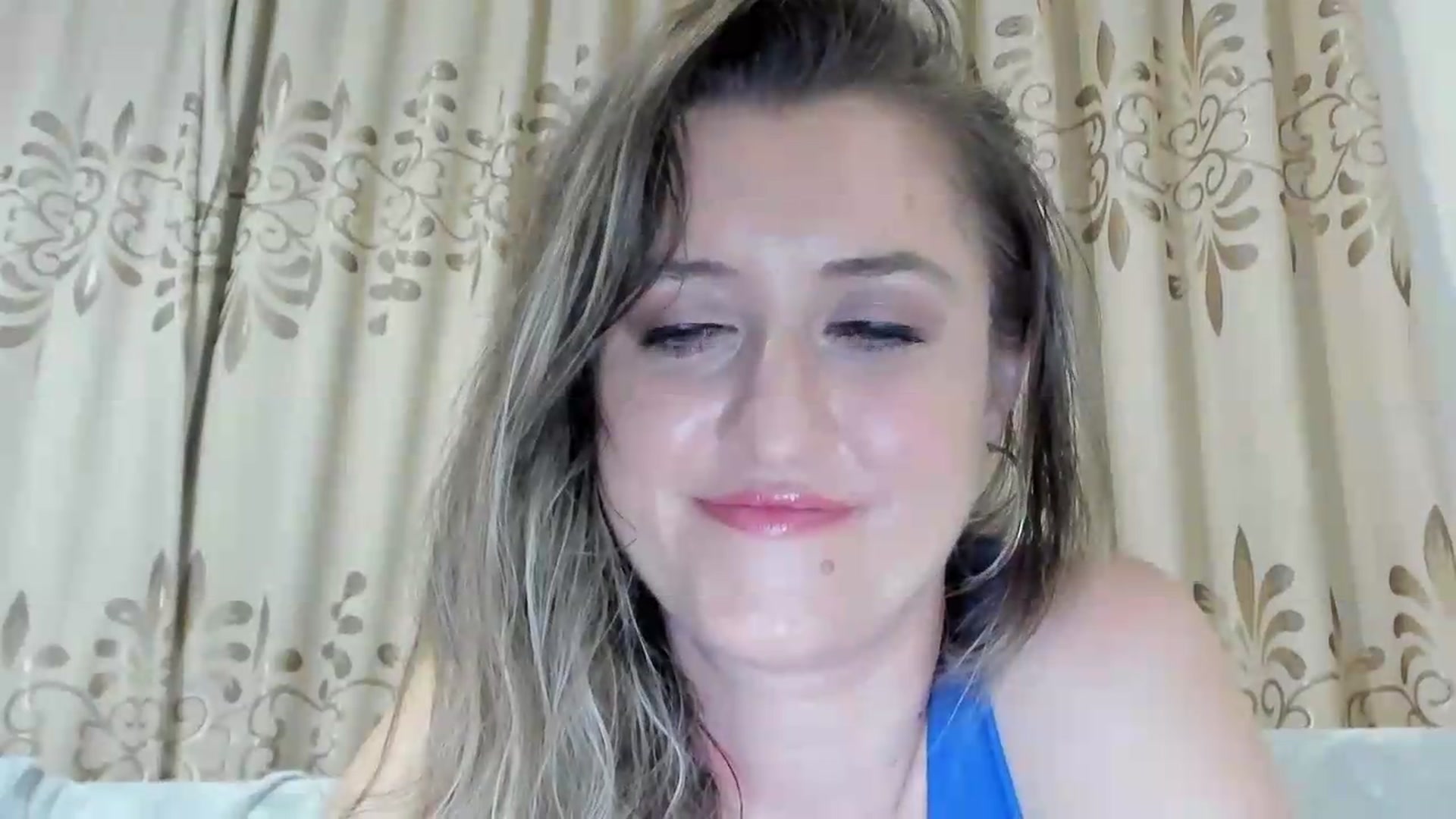 Gallery image thumbnail from BestDream's myfreecams stream on, 08/03/2026, 20:16 image 8 of 20