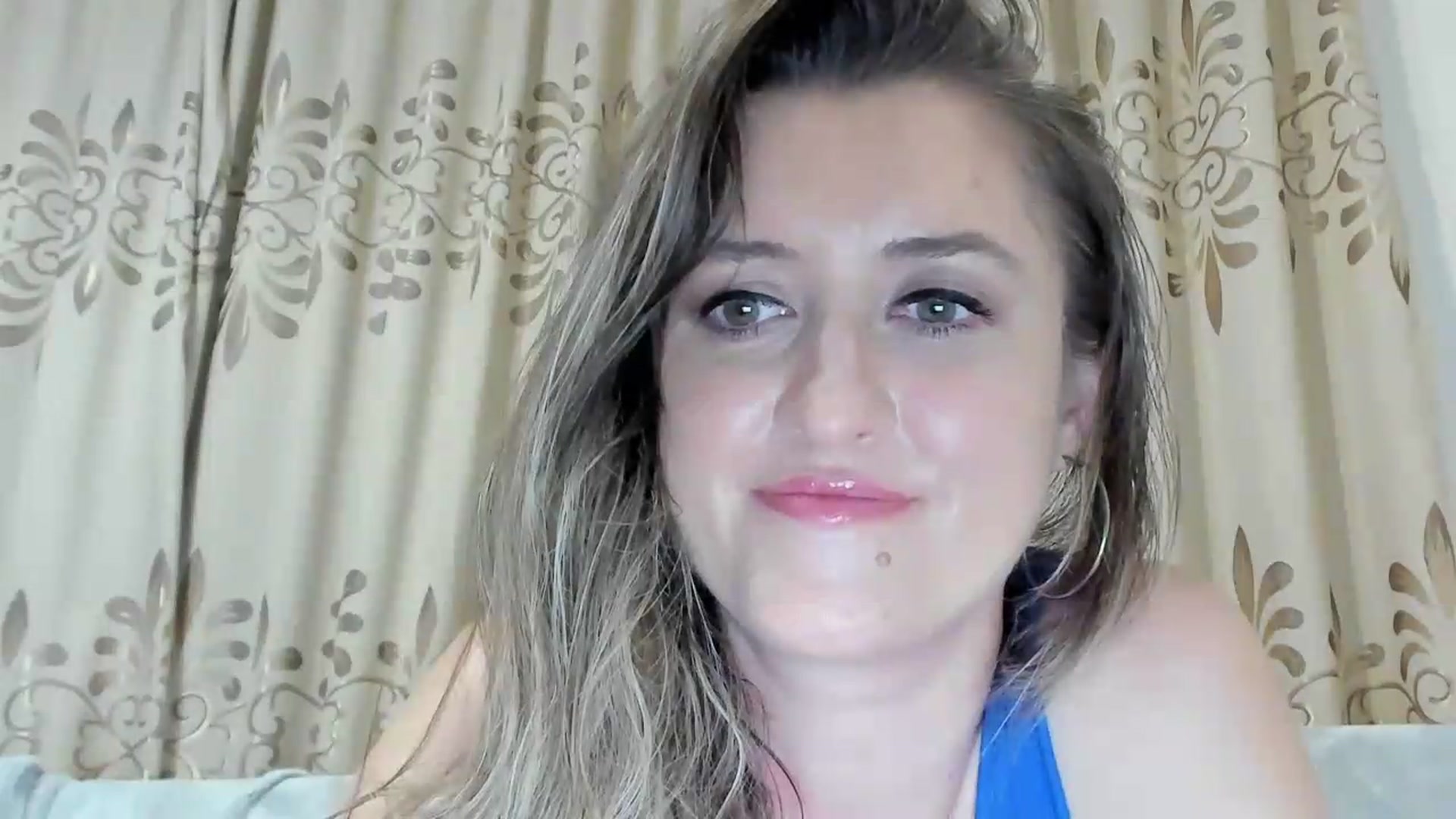 Gallery image thumbnail from BestDream's myfreecams stream on, 08/03/2026, 20:16 image 7 of 20