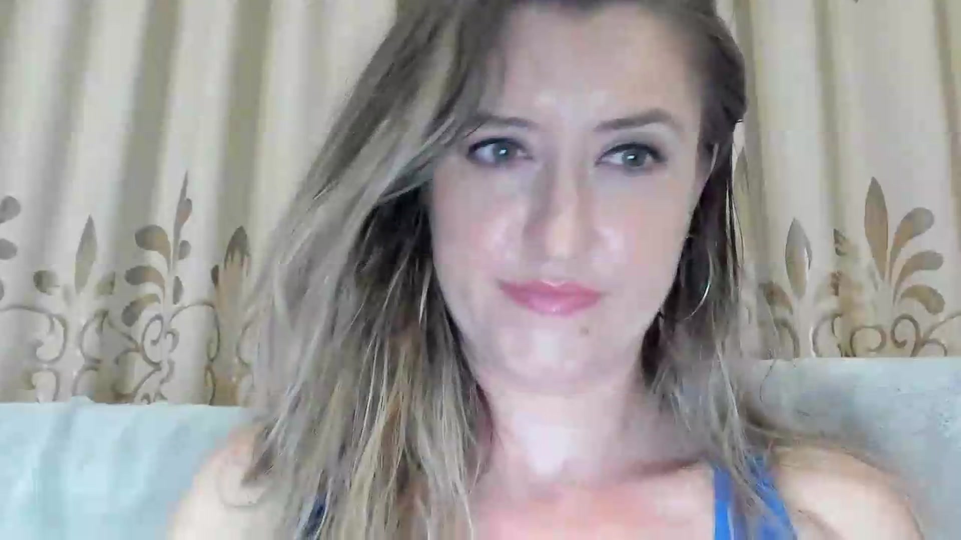 Gallery image thumbnail from BestDream's myfreecams stream on, 08/03/2026, 21:36 image 6 of 20