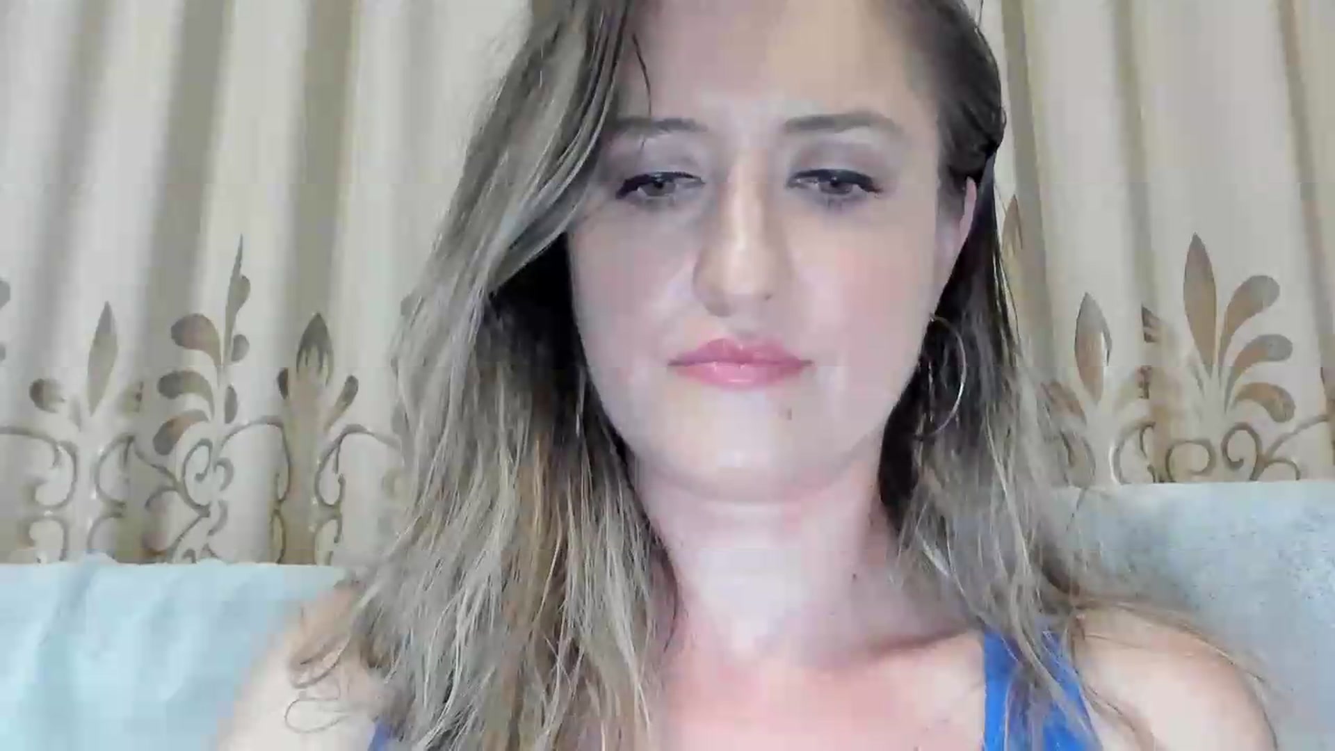 Gallery image thumbnail from BestDream's myfreecams stream on, 08/03/2026, 21:36 image 7 of 20