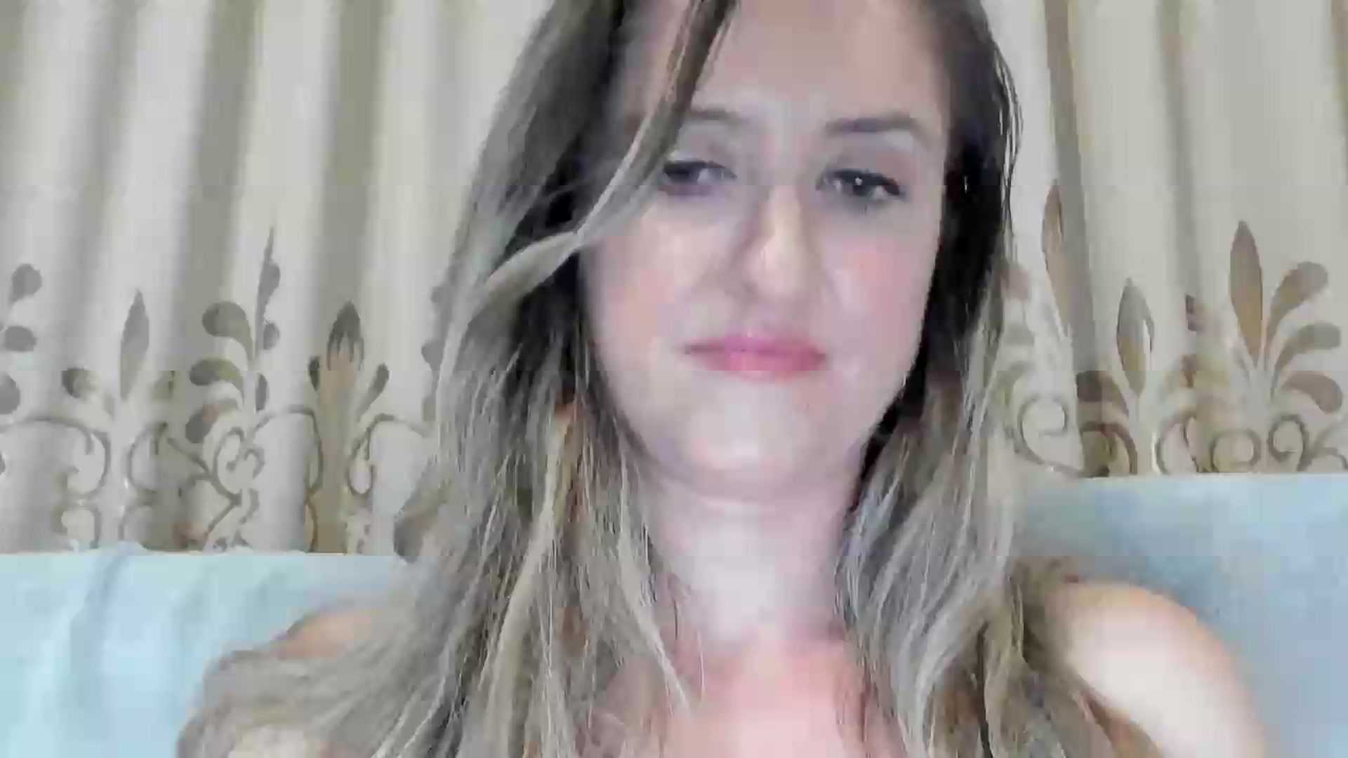 Gallery image thumbnail from BestDream's myfreecams stream on, 08/03/2026, 21:36 image 15 of 20